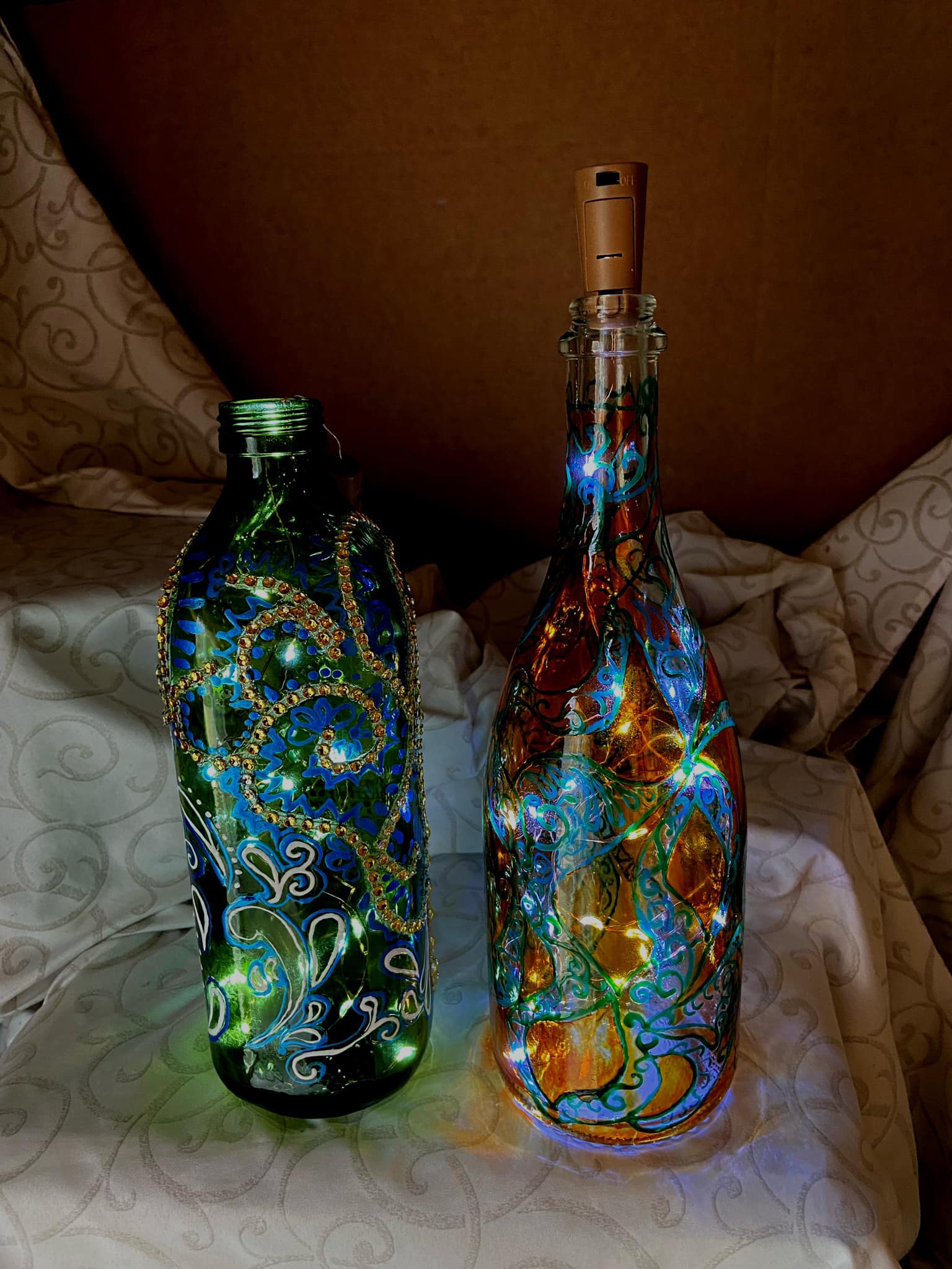 J’s Upcycled WineBottles &Crafts Jbottleart.