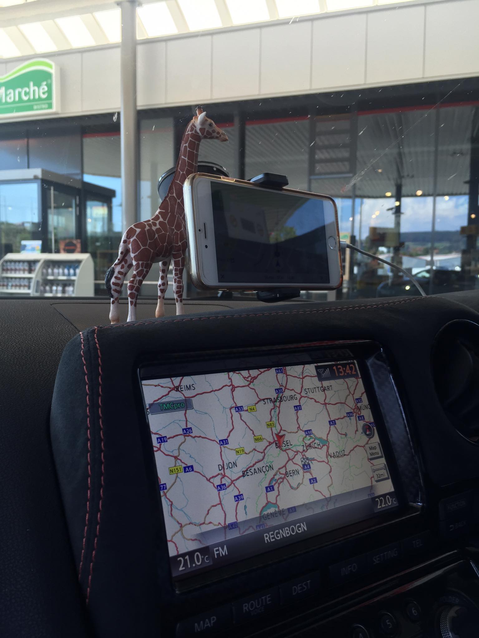 The Amazing Adventures of Mr Gee Raffe