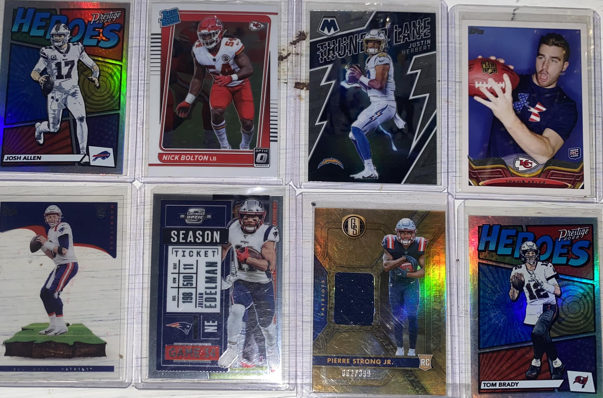 Favorite baseball cards collection display picture 1