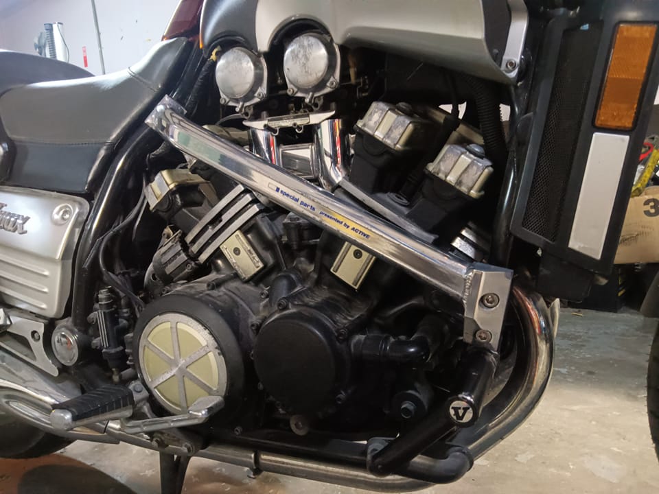 What are the benefits of an active subframe on a Yamaha Vmax?