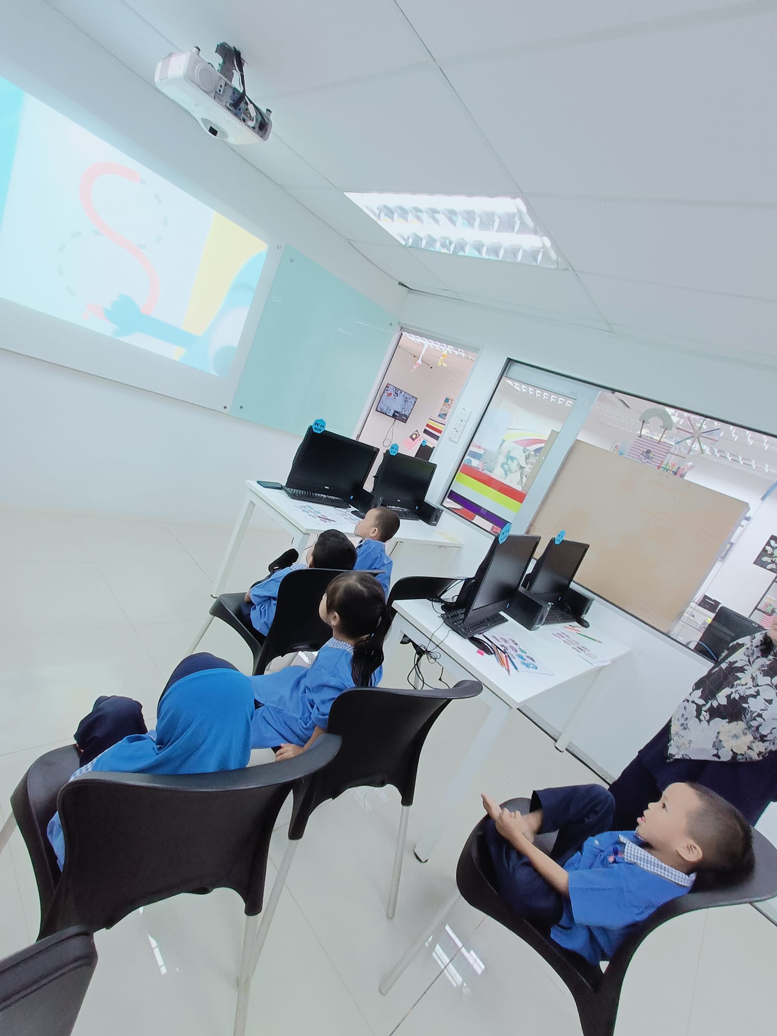 E-LEARNING... - Pusat Ekonomi Digital -PEDi Kg. Mensudut Lama