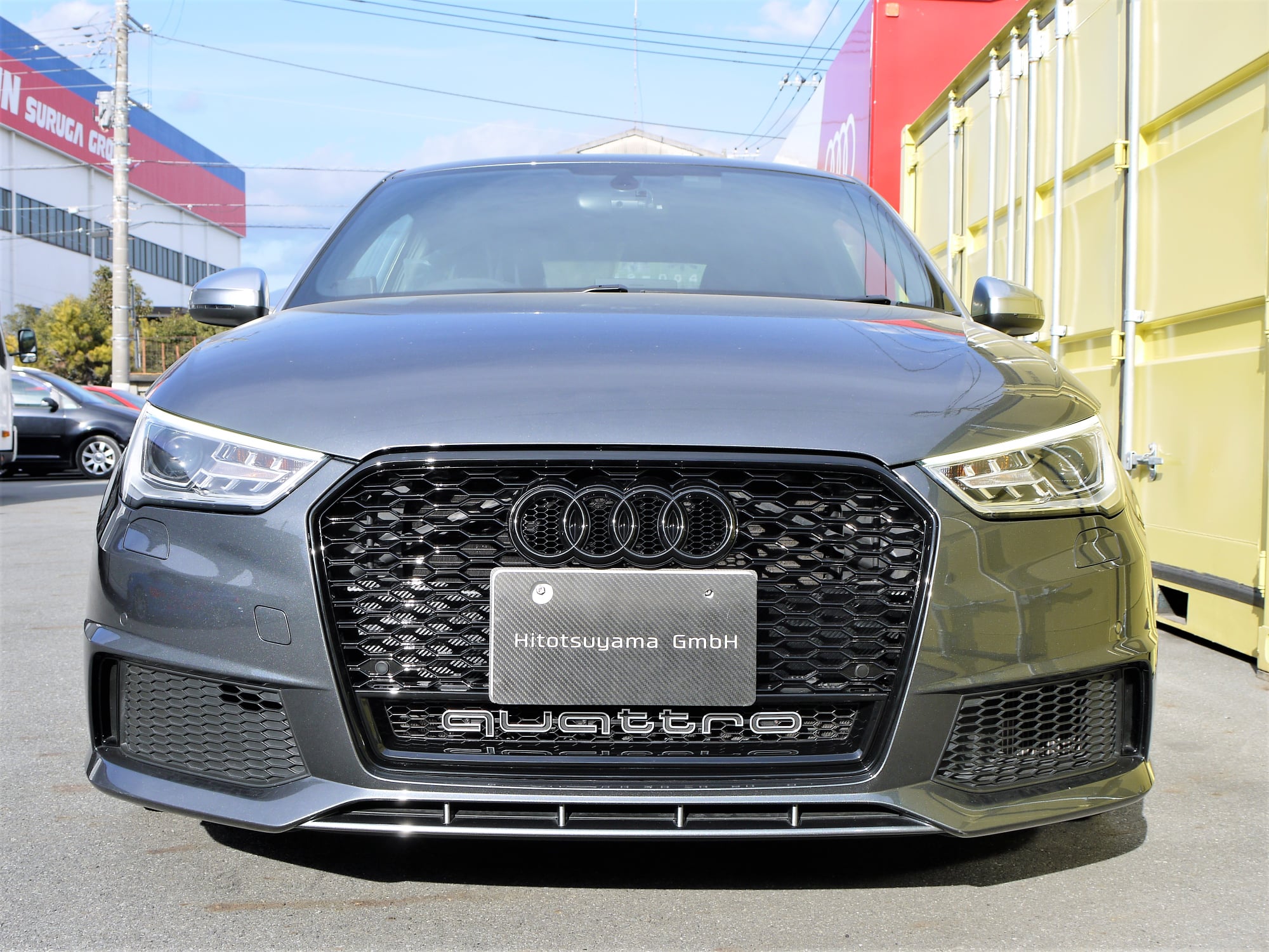 Audi S1にRSタイプフロントグリルを装着 >> 土曜日はK様のAudi S1にRS