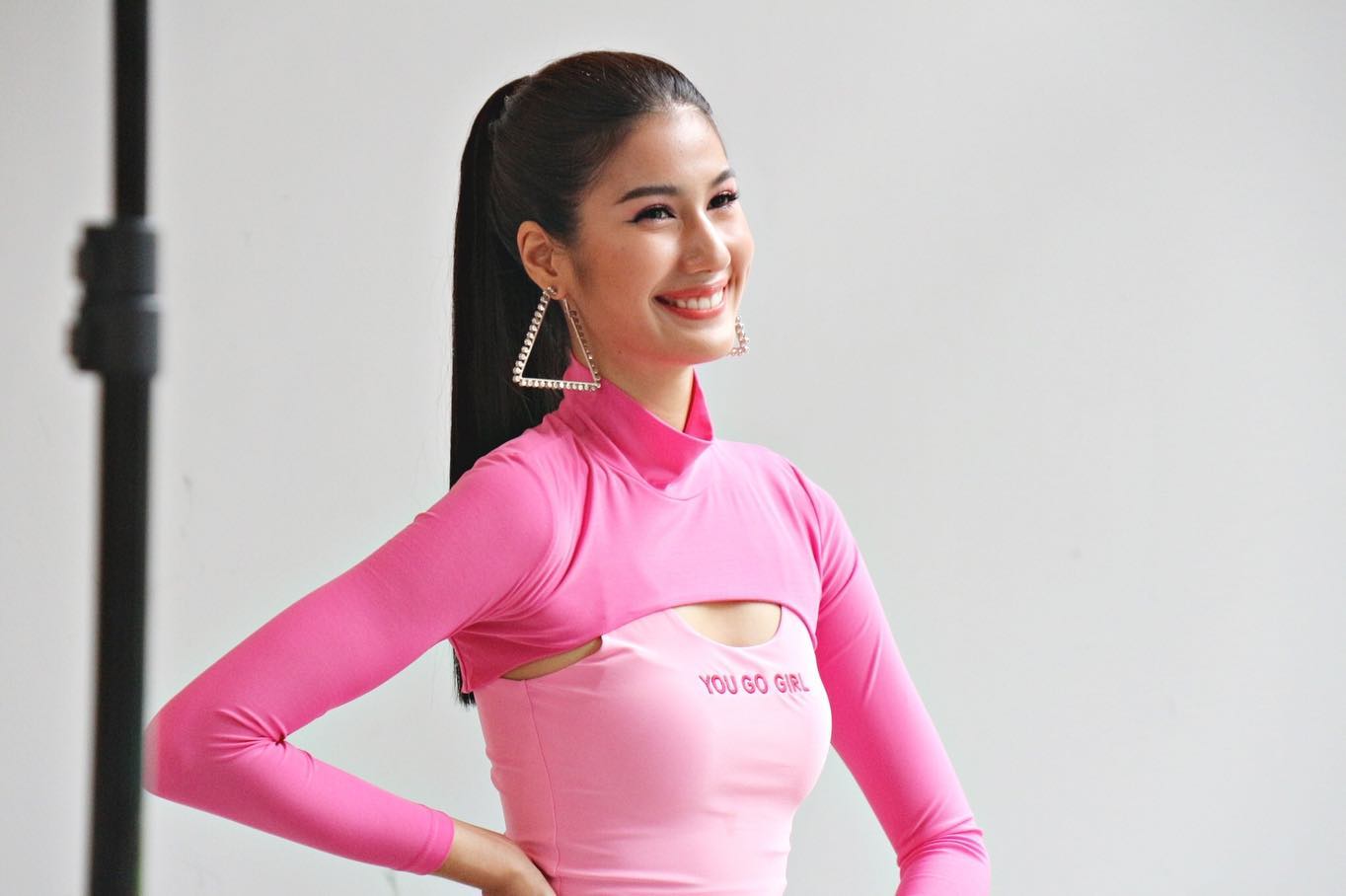 ท่ามกลางปัญห... - ปภาวดี ชาญสมอน - พิ้งค์พลอย Pinkploy Fanpage | Facebook