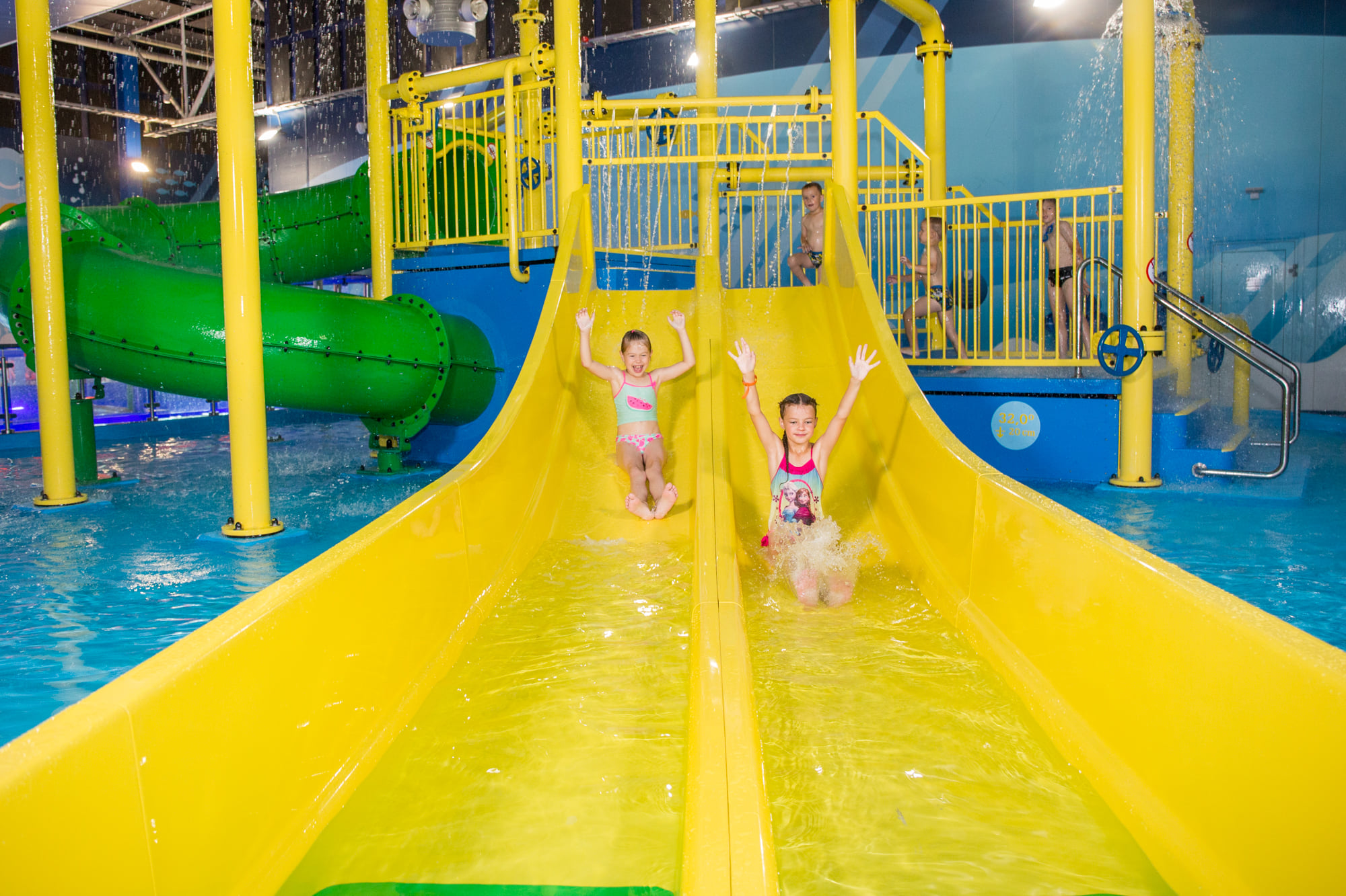 Atlantis H2O Aquapark - Tule kogu perega koolivaheaega nautima 😍 OLEME ...
