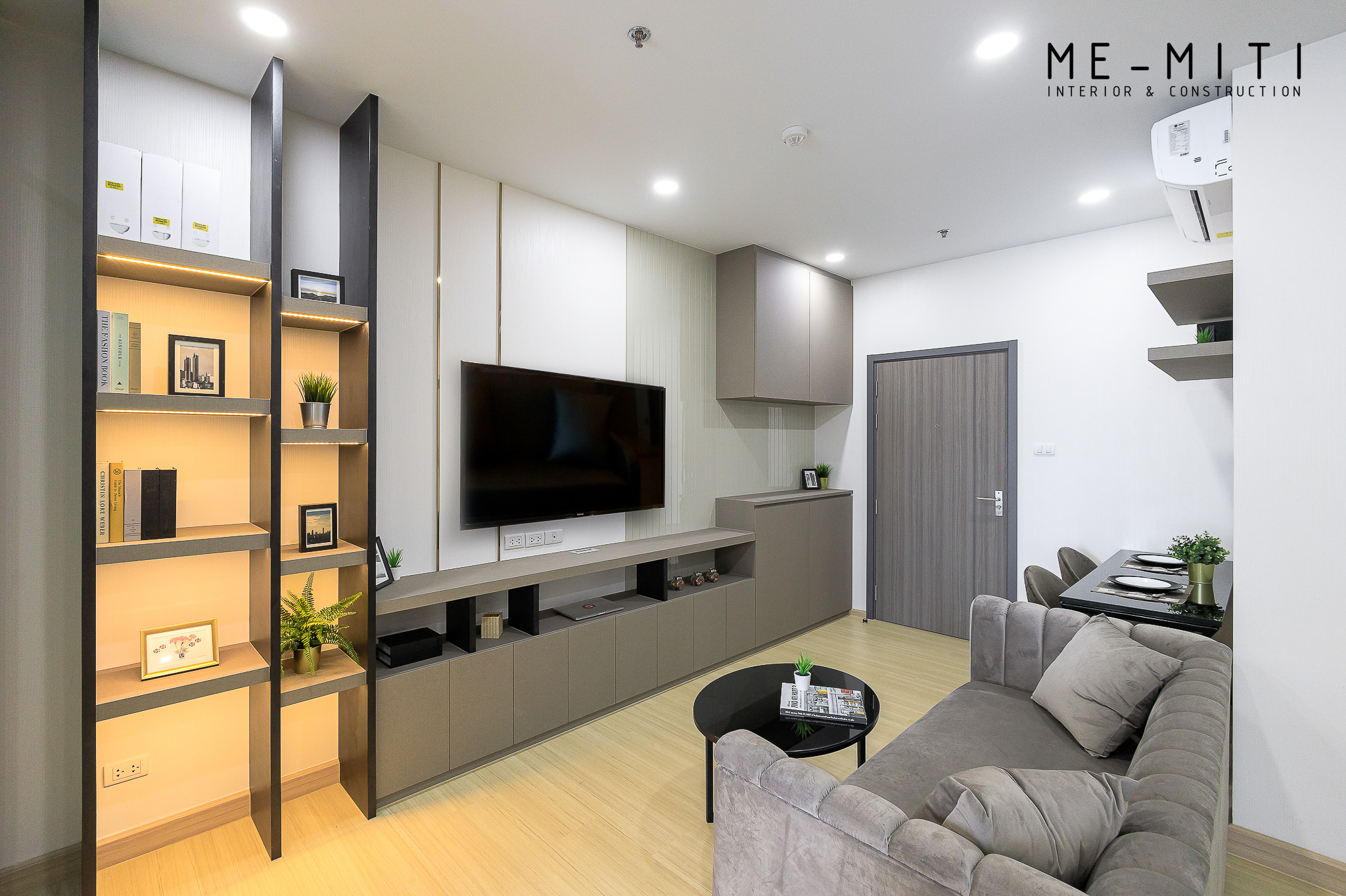 ME-MITI - ผลงานออกแบบและตกแต่งห้อง # One bedroom 47 sqm... | Facebook
