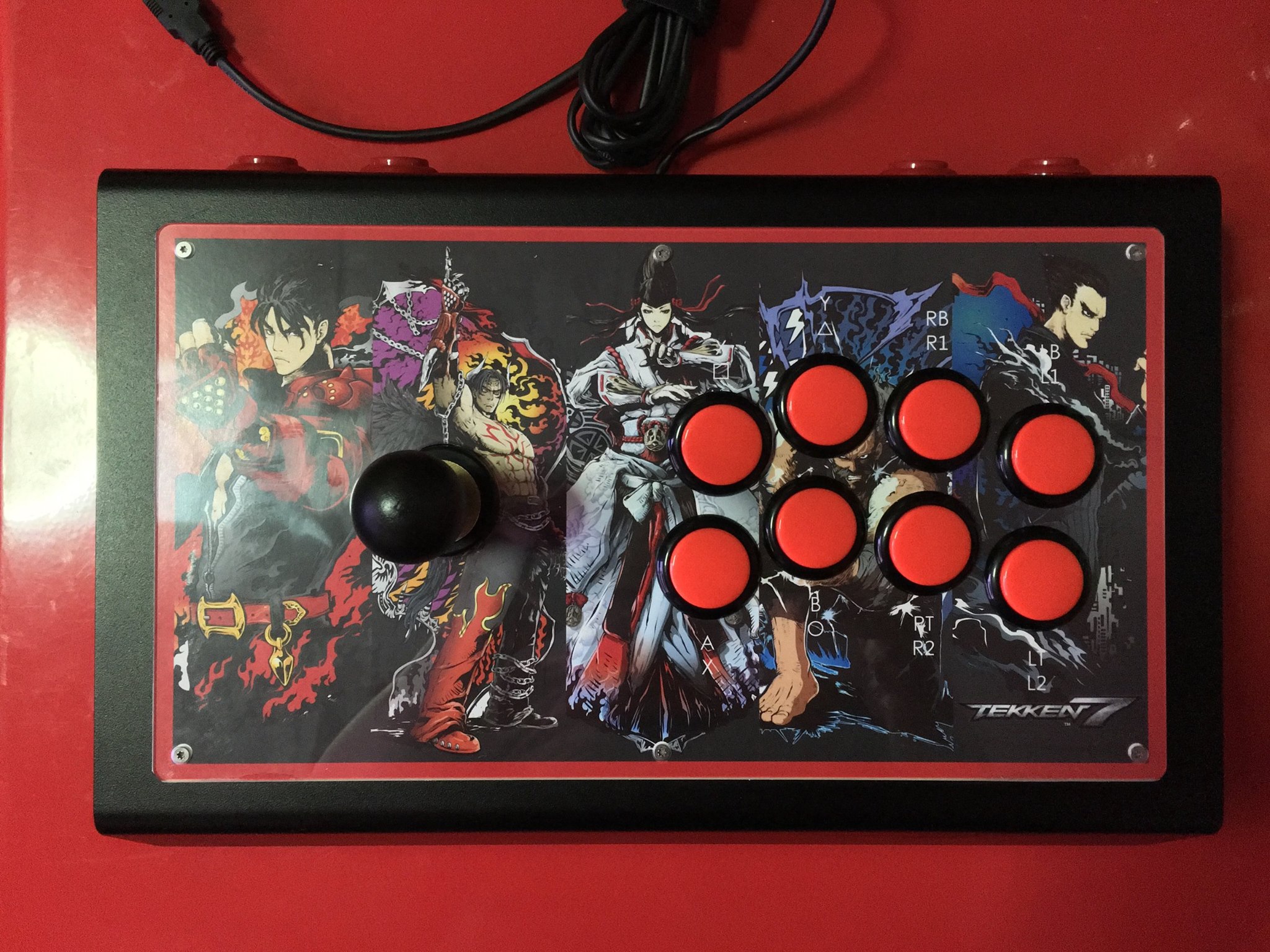 コントローラー Hi all. My sons looking for a keyboard joystick, like the