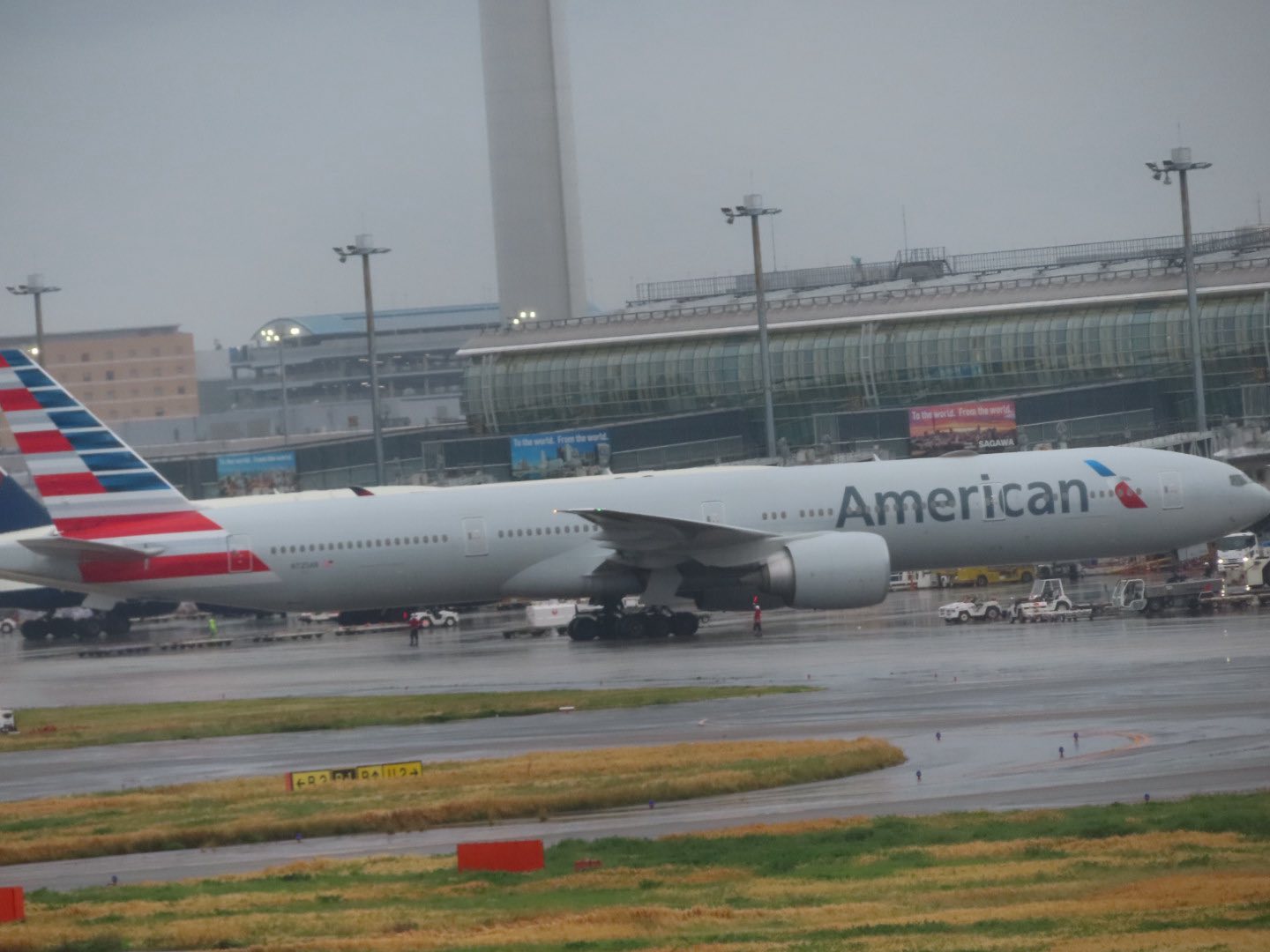 アメリカン🇺🇸B777-300ER✨〜 ✈️ アメリカン航空 - American
