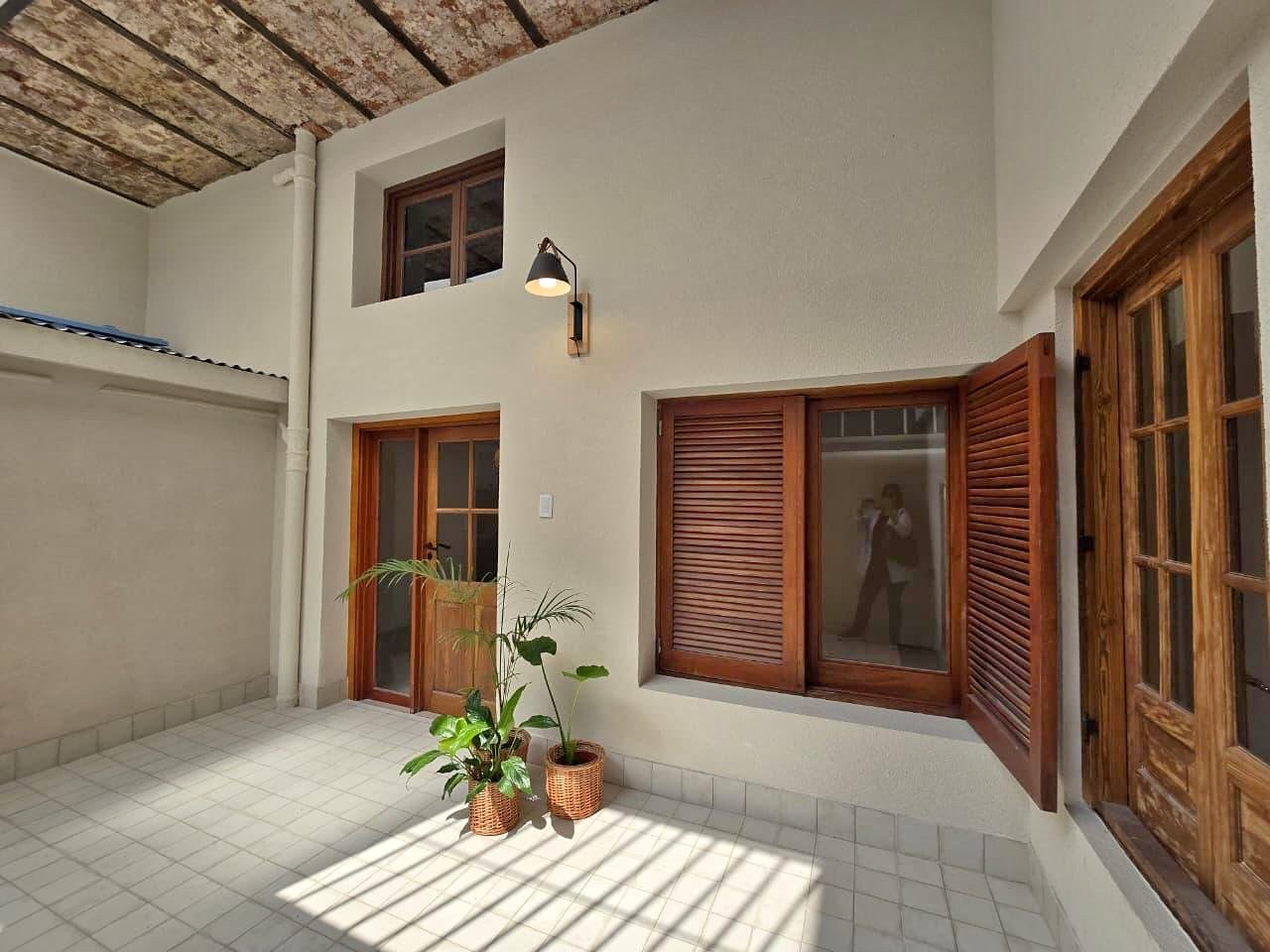 Casa de pasillo - 2 dormitorios - Presidente Roca 1000 - Property For ...