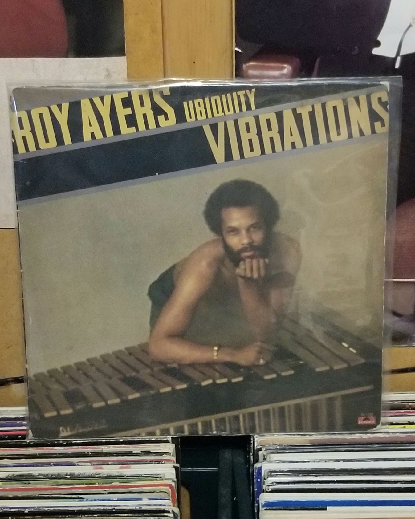 Roy Ayers - Vibrations.1976 ROY AYERS UBIQUITY VIBHATIONS