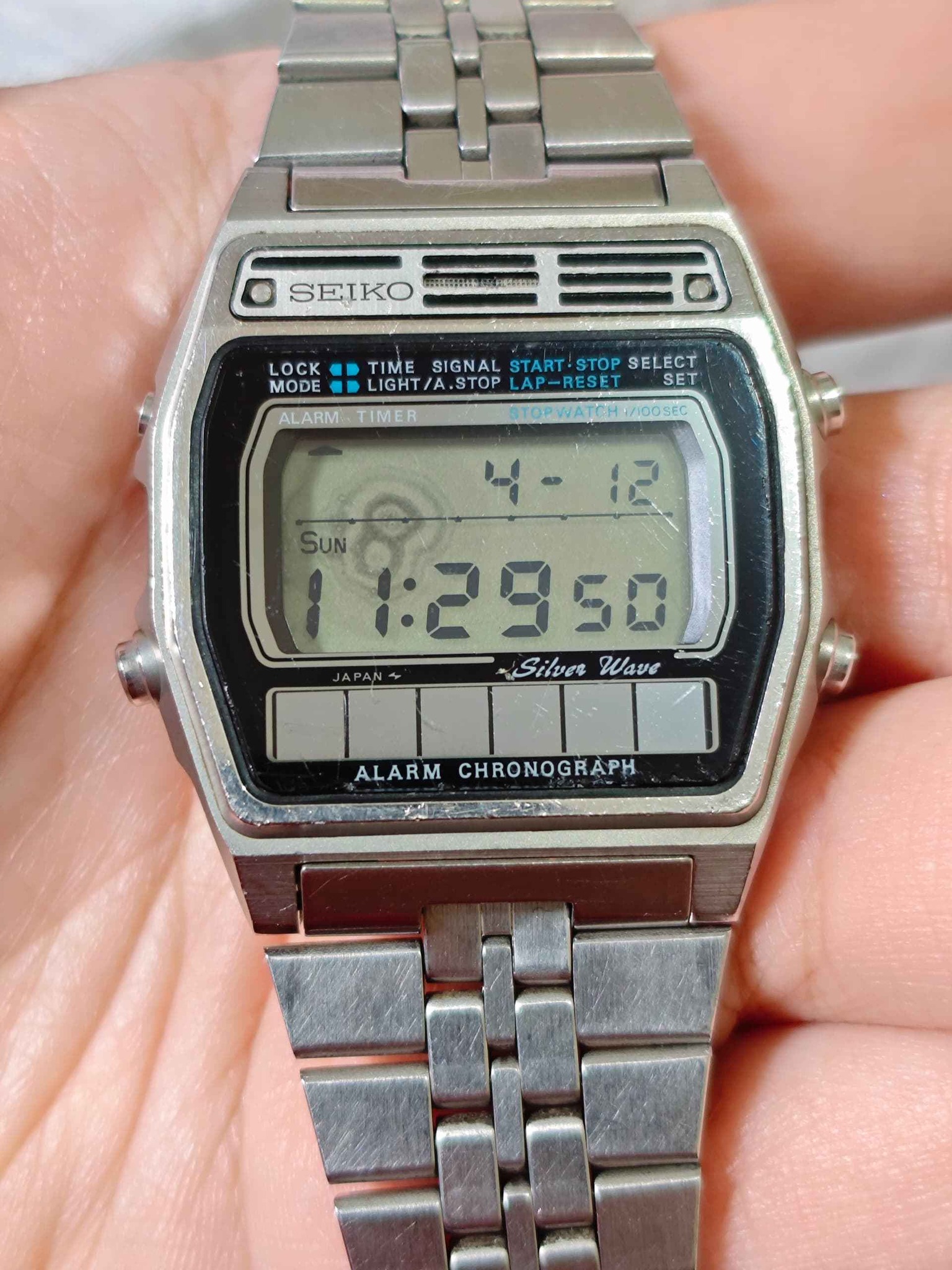 RARE Vintage Seiko SilverWave A258-5000 Solar Digital (1980 