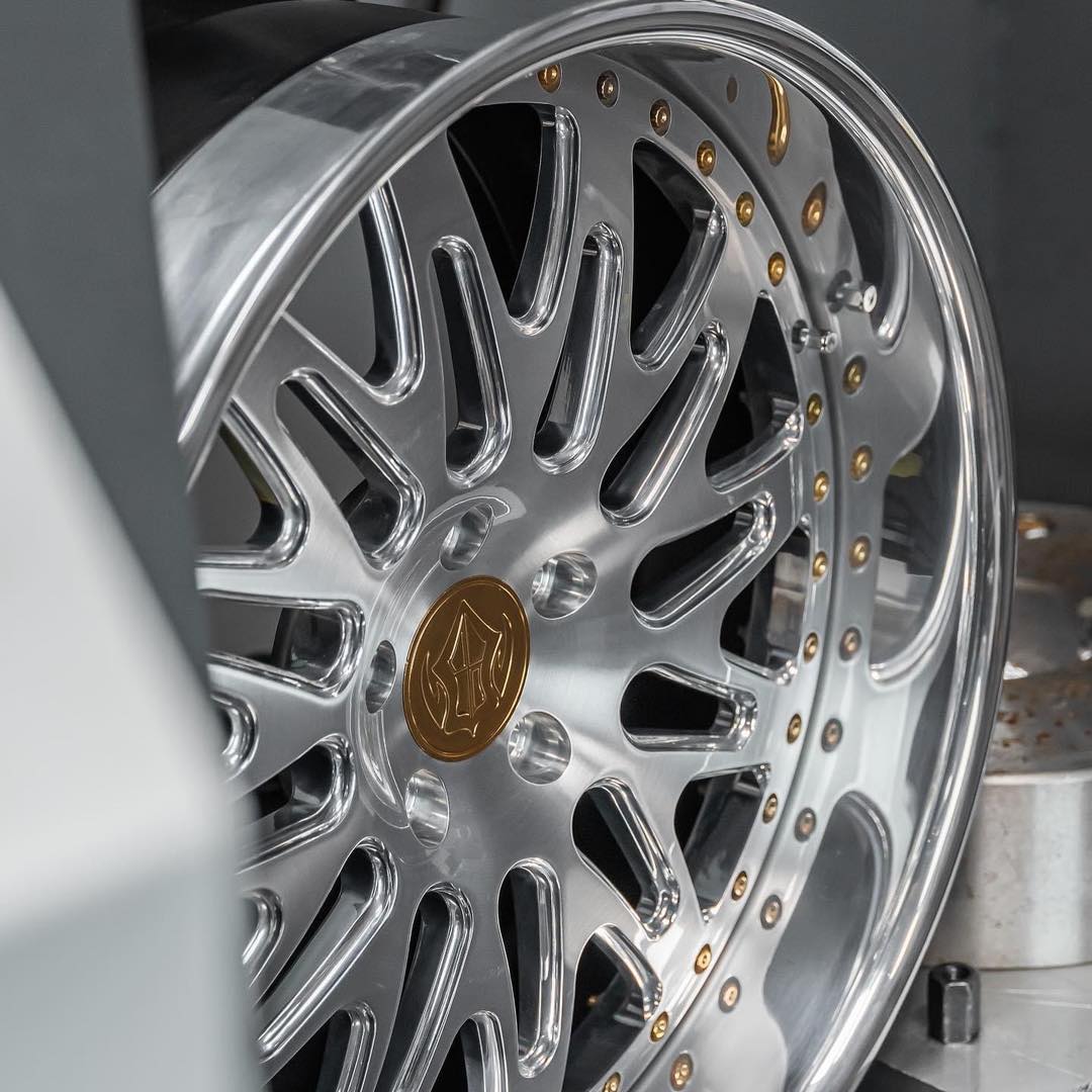 VIP Modular Wheels VX-710 with 24k Gold... - Kean Suspensions
