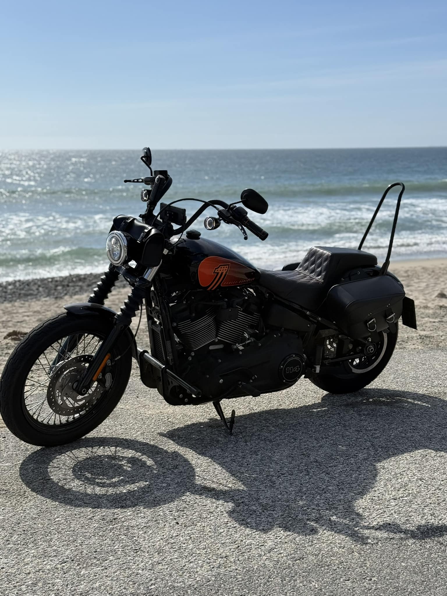 2024 Vivid Black Street Bob gas tank raise examples needed