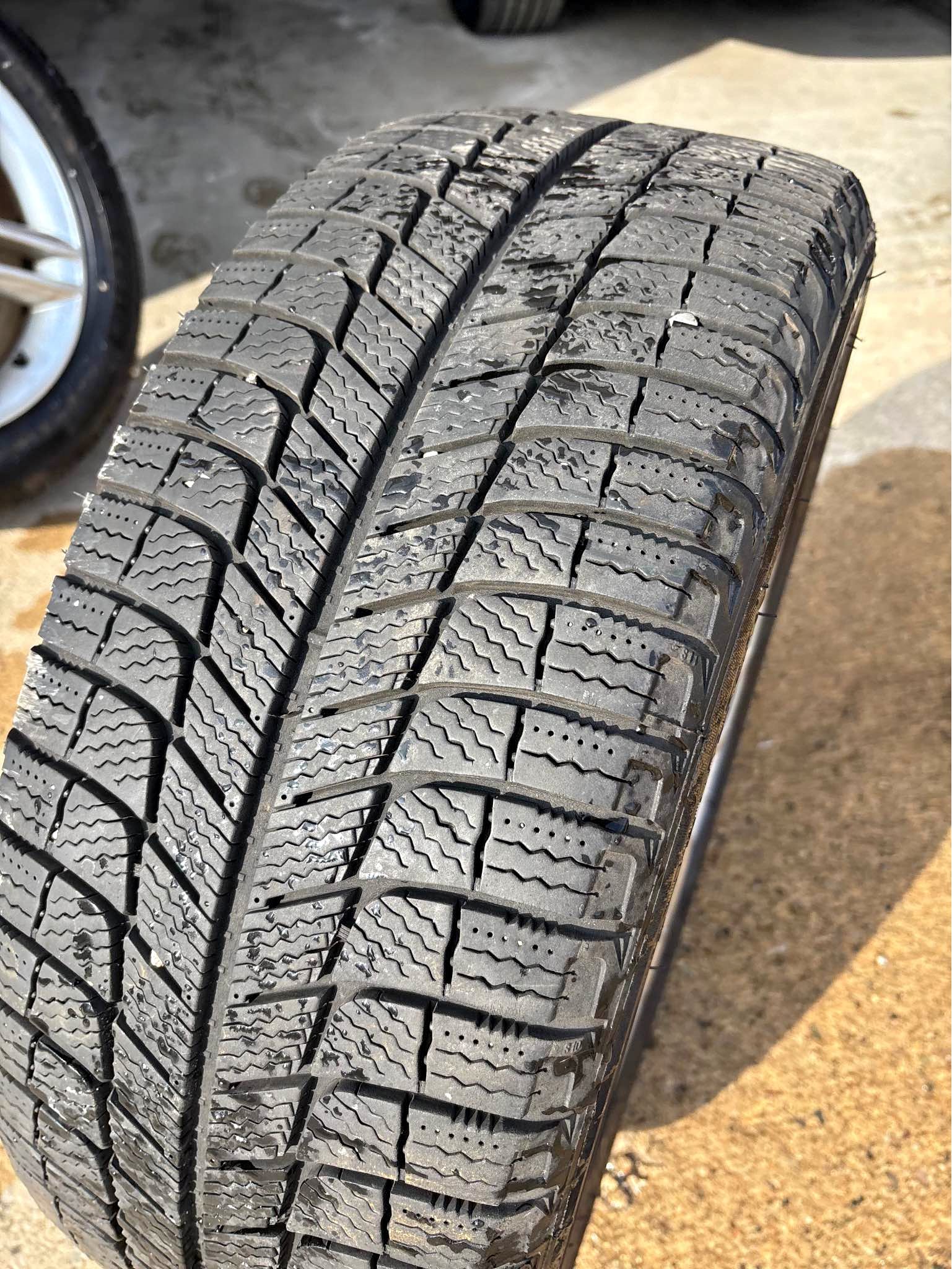 Set of 4 Rims and winter tyres. - Car Wheels, Tires & Parts - Commerce ...