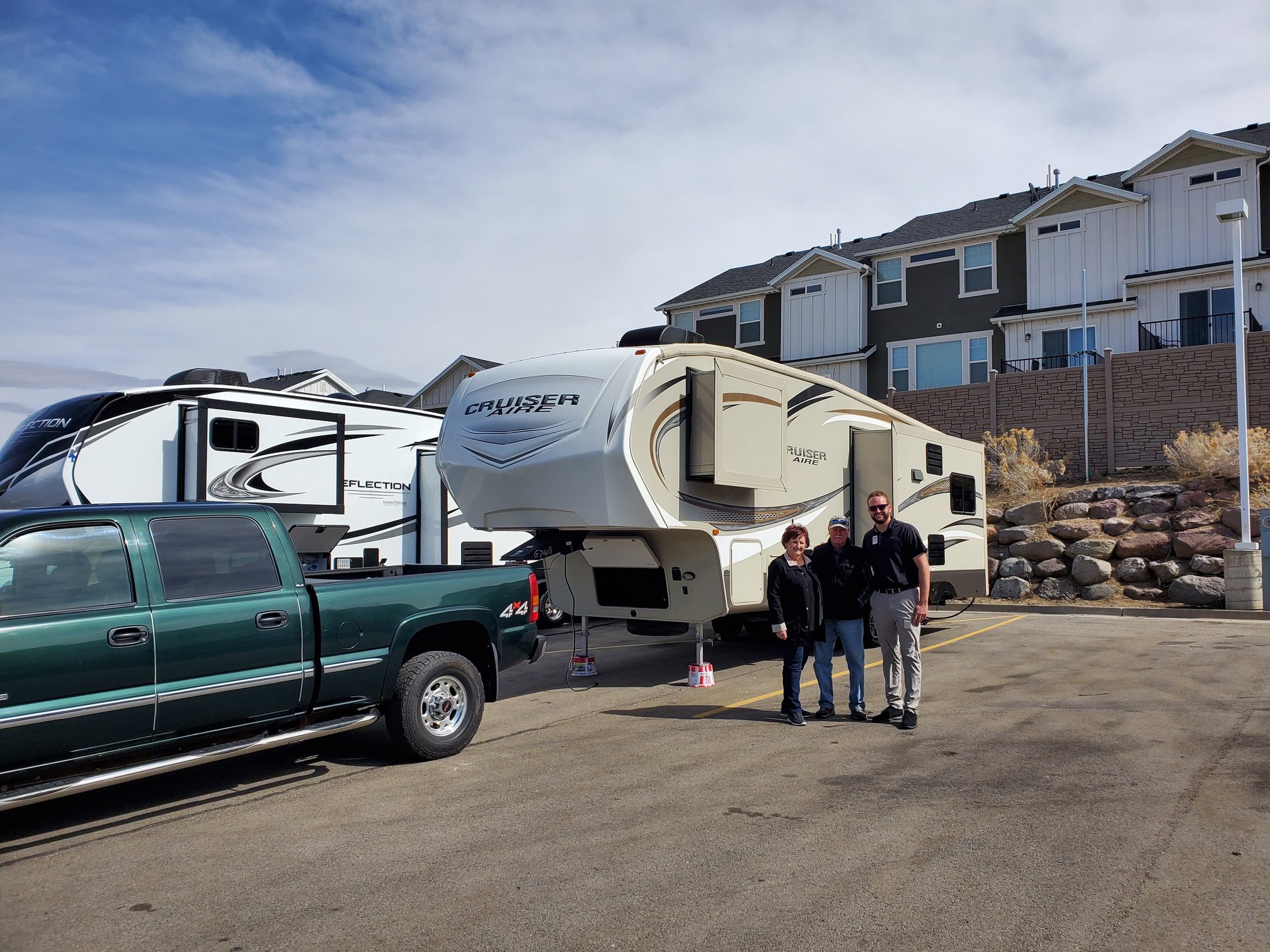 Congratulations to the Teuschers on... - General RV Center