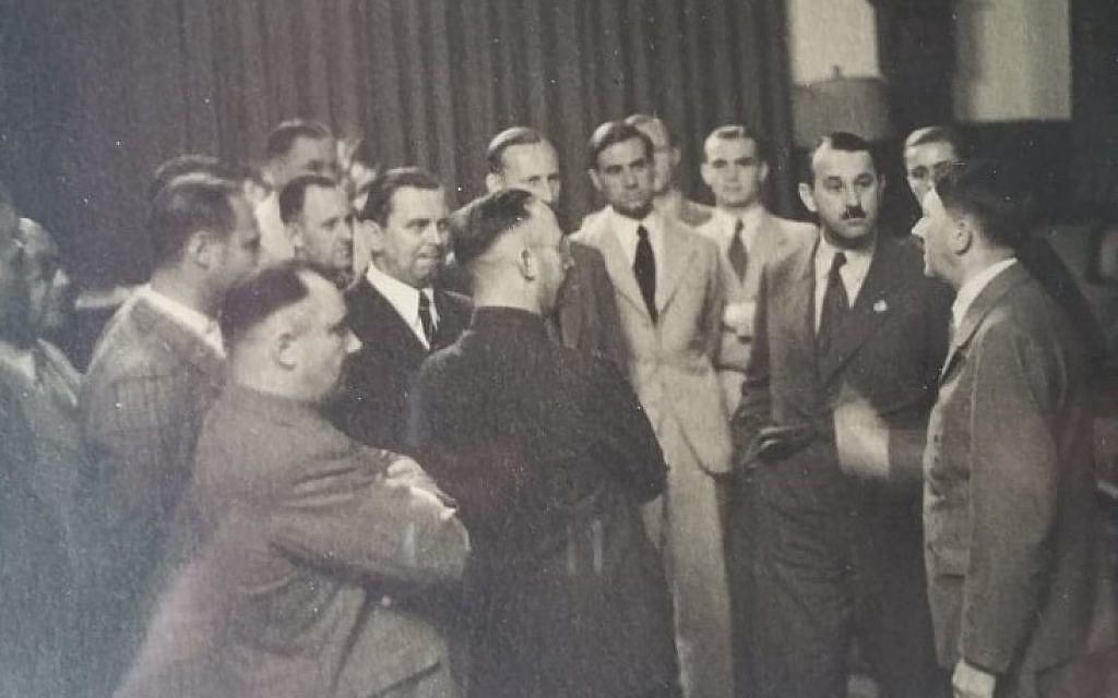 Kosciuszko Squad Plus - Unpublished photo of Hitler meeting with his ...