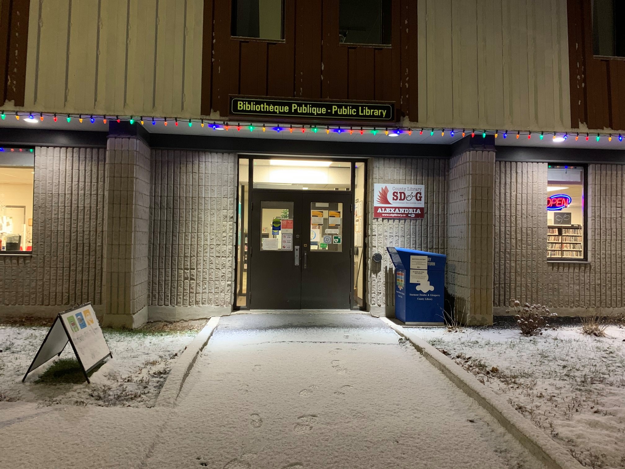 SDG Library - The Alexandria Branch looks picture perfect...