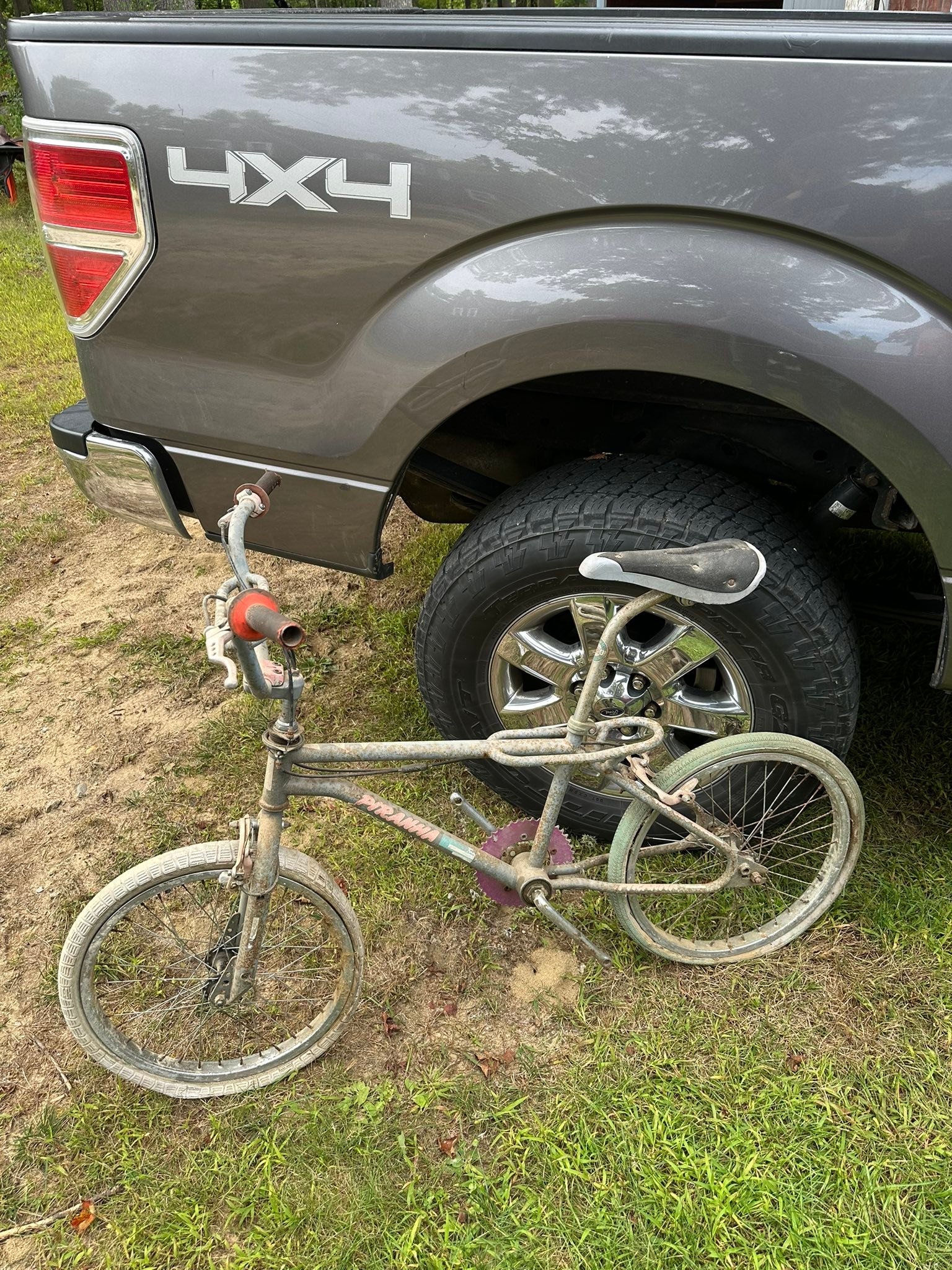 Who does powder coating in Southern Maine for bike restoration?