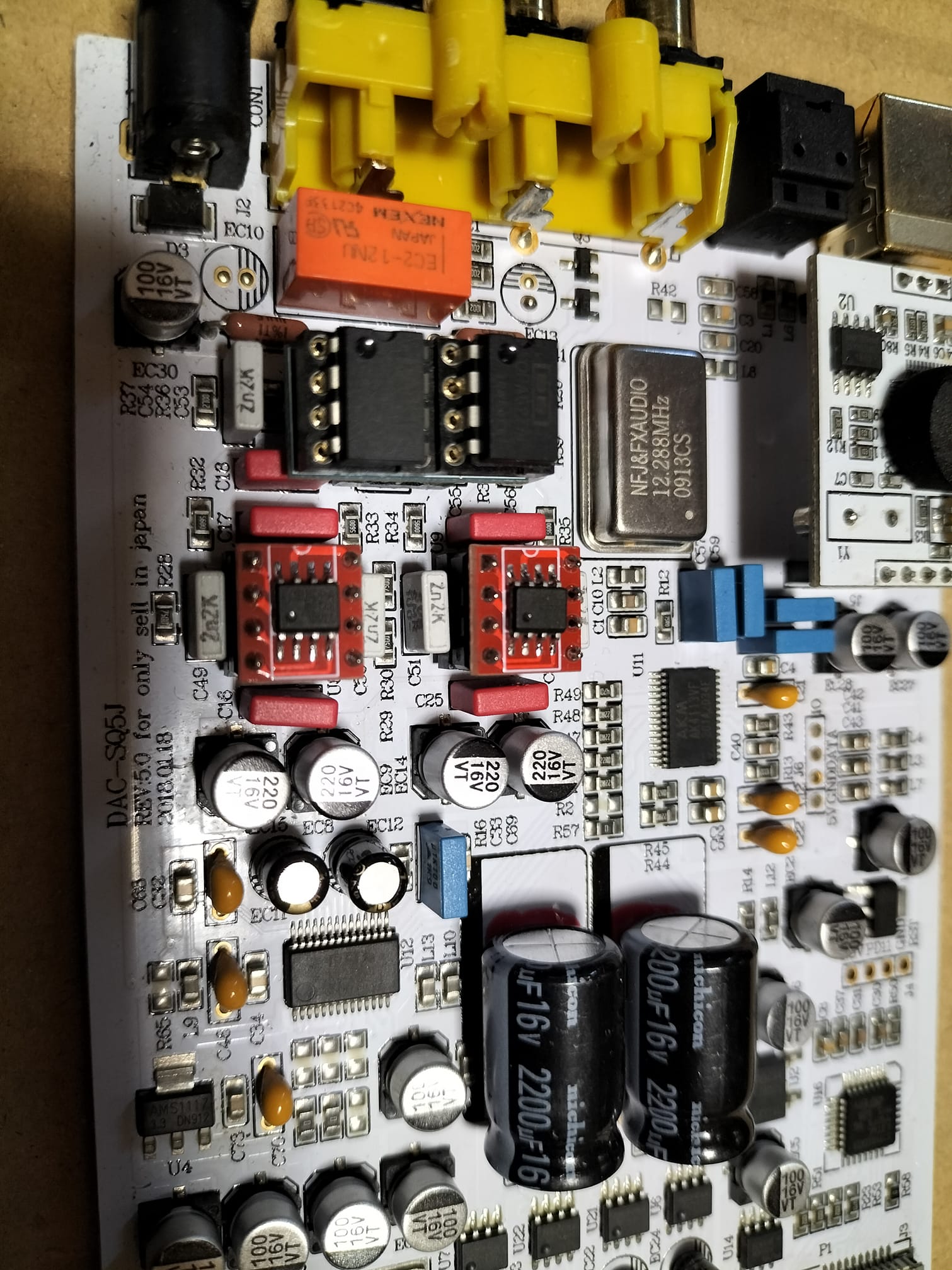 さて、オペアンプの交換。 バーブラウン社製 OPA627AU S/Nが全く違う 