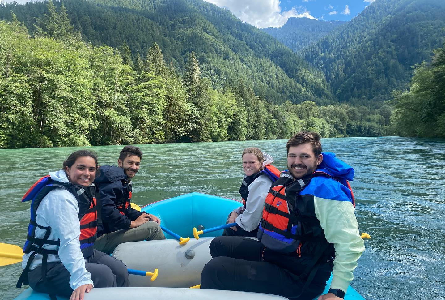 Cascadia Rafting | Marblemount WA