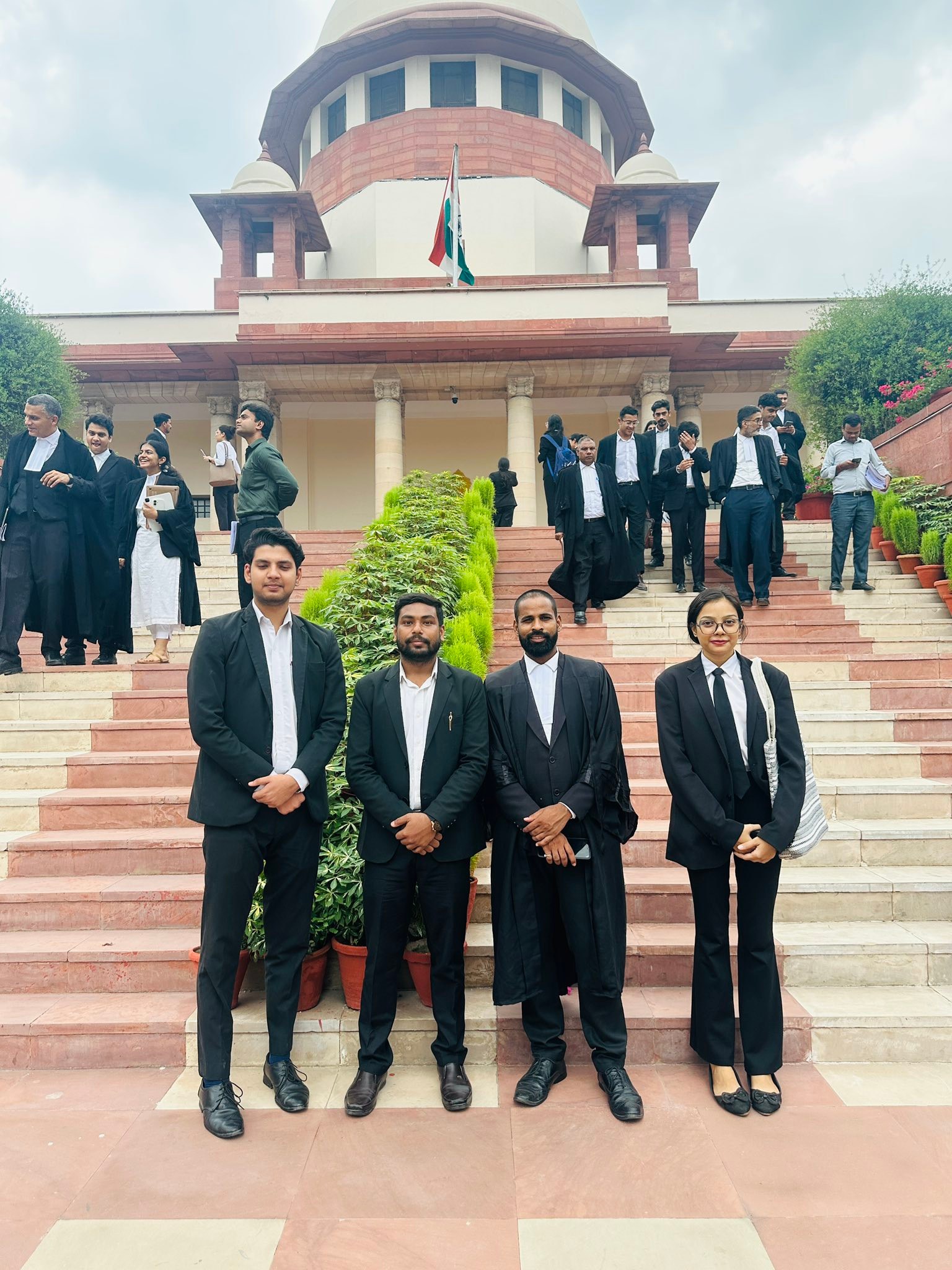 Adv Akash Gupta
