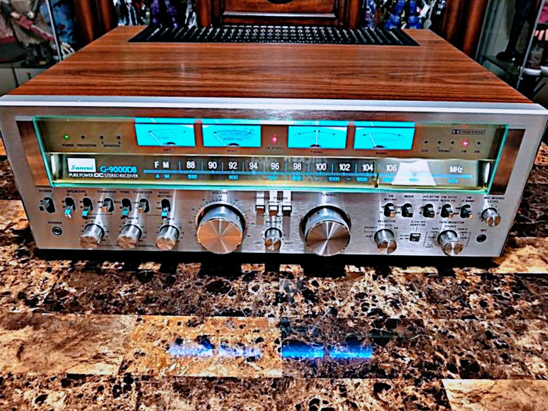 Sansui G-971 Pure Power DC Stereo Receiver.