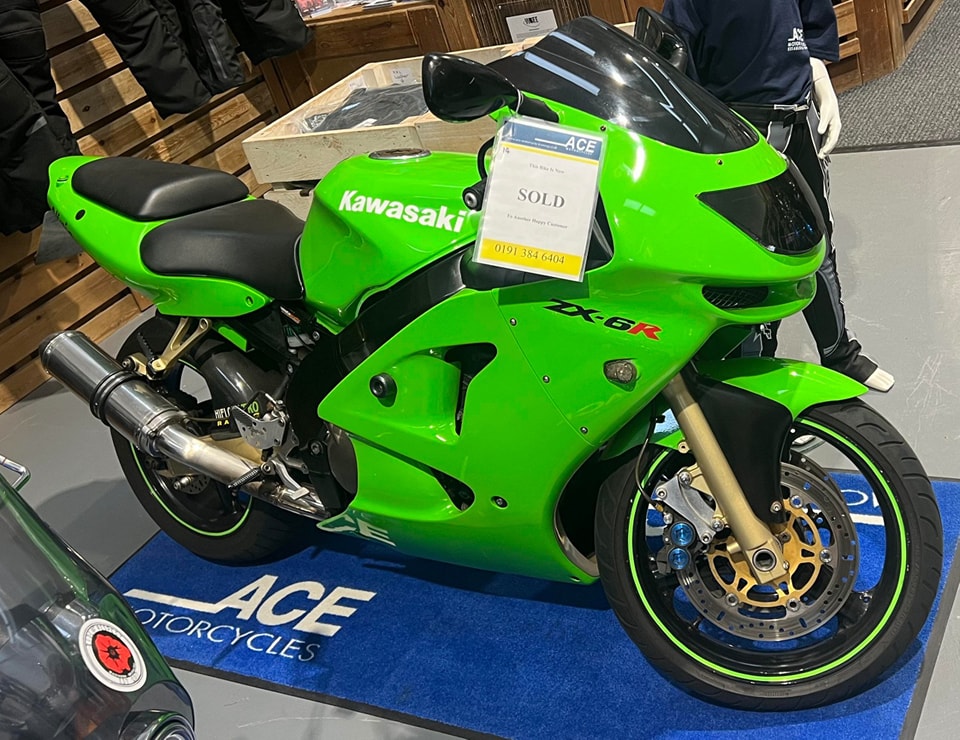 カラ様 Stolen 2003 Kawasaki ZX6R bike near Mesquite and Oasis