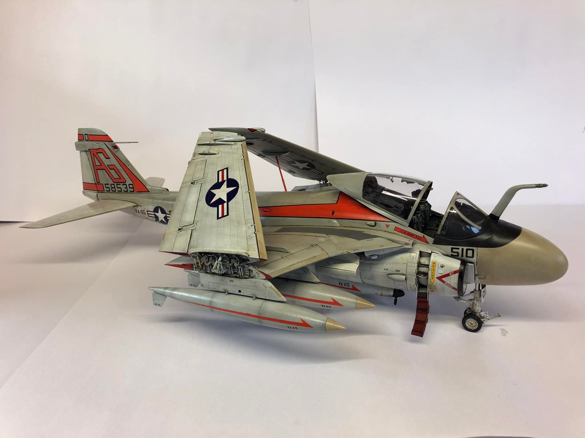 AA-60 (7310) model 160.01 ARFF Trumpeter 1/35