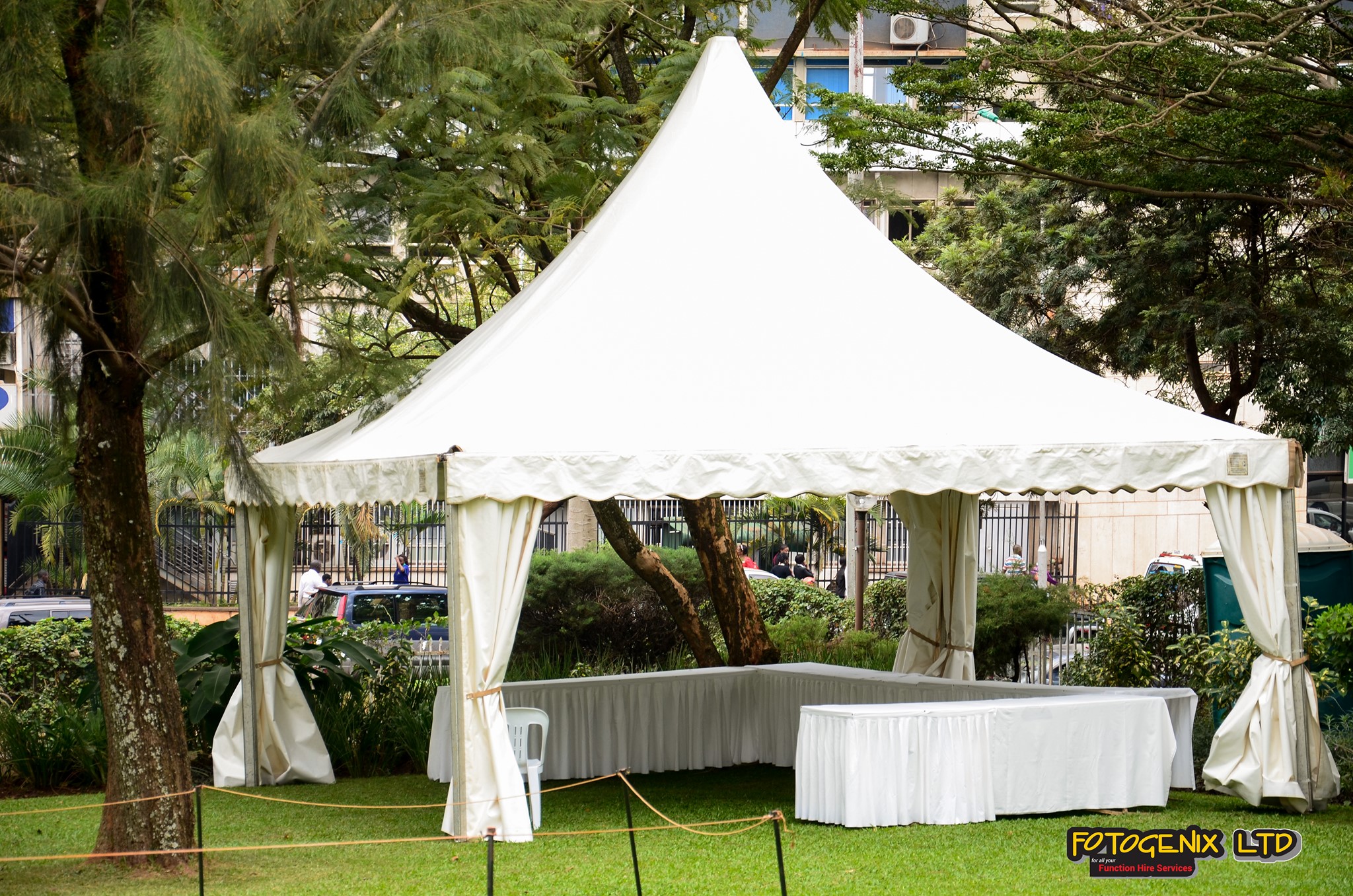 outdoor cover tent 10' x 10' Custom Canopy w/ Back Wall & Table Markisen kaufen bei OBI Wool_Blanket Color:Bronze Brown Made from high
