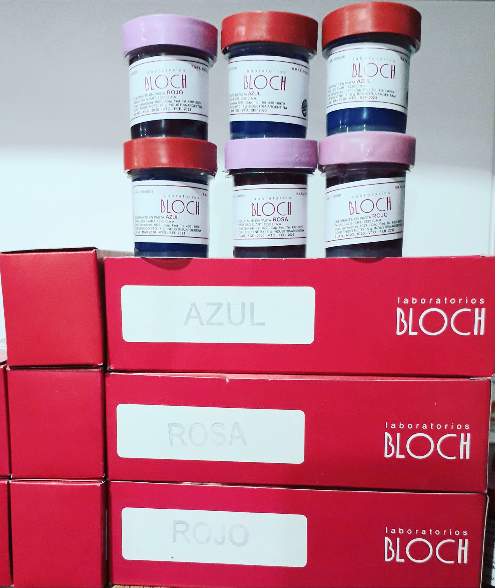 Tan pastel - 🎀Colorantes en pasta Bloch🎀 👉🏻Rojo 👉🏻Azul...