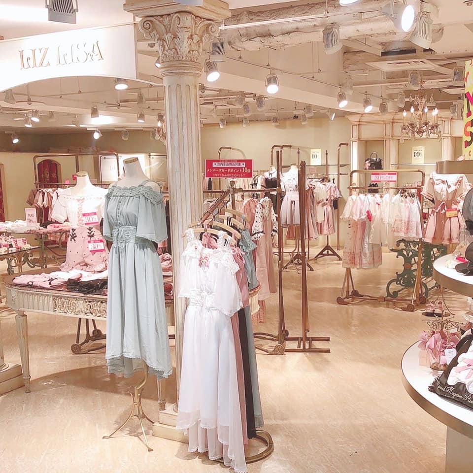 LIZ LISA STORES 🎀】 ☆TOKYO STORES☆ 【LIZ LISA SHINJUKU ALTA店