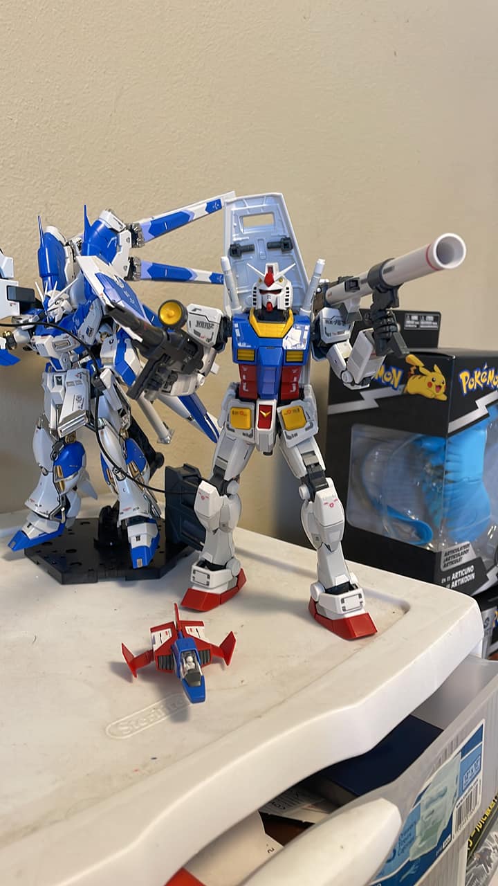 1/35 RX-78-2 Compare with PG MG HG All to be confirm :)