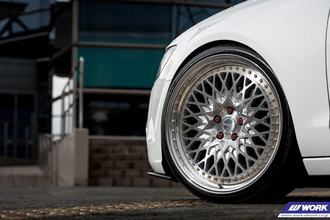 Audi A6 Avant on W-WORK Gran Seeker CCX 20
