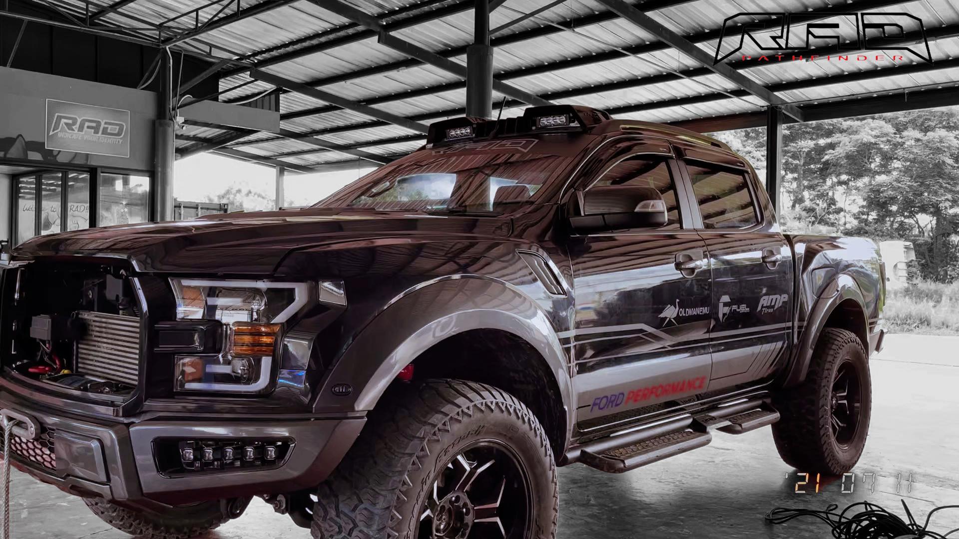 Rad Pathfinder - ชุดไฟบนหลังคา Roof cover ติดตั้งง่าย... | Facebook