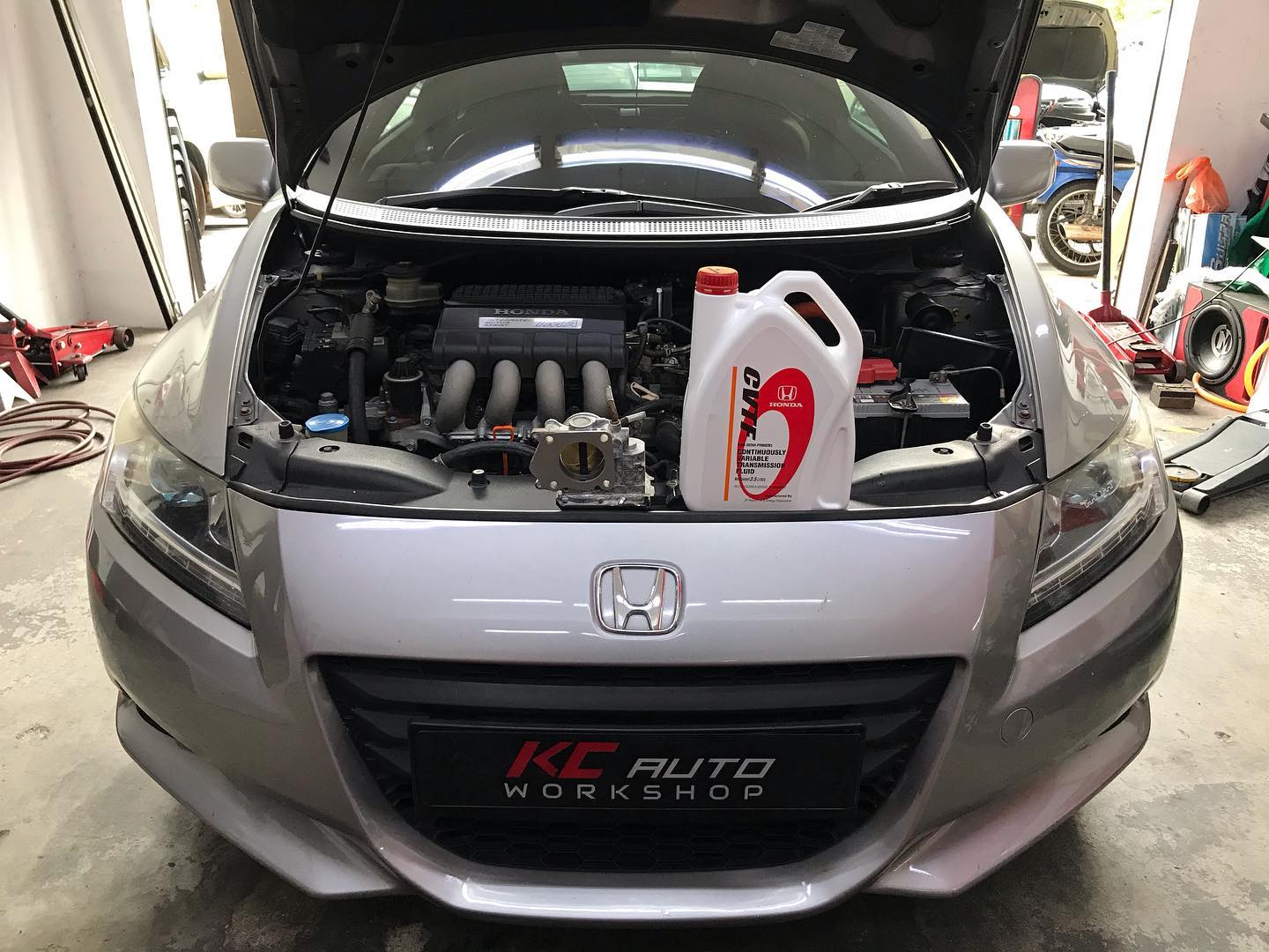 Honda CR-Z service with honda cvtf... - KC Auto Workshop