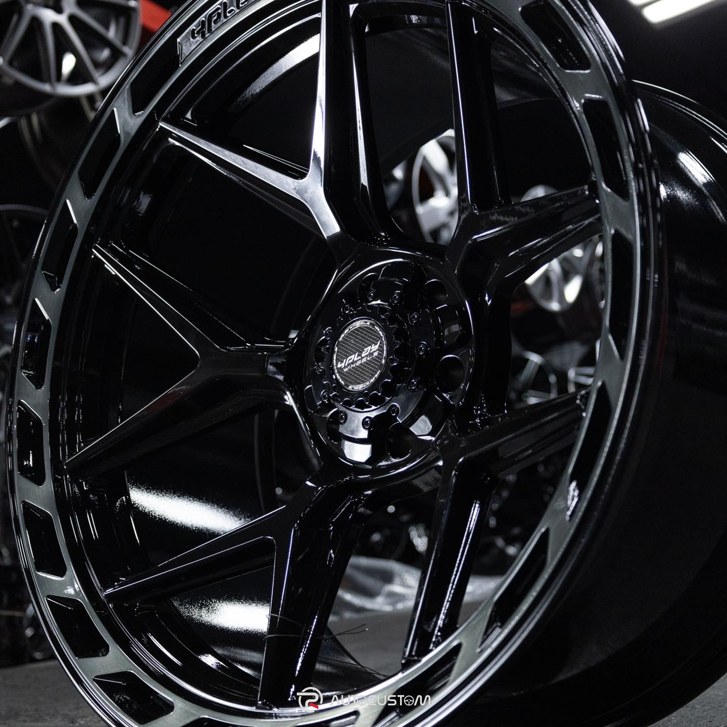 PR Auto Custom - | Disponibles En Tienda #4Play size 24”...