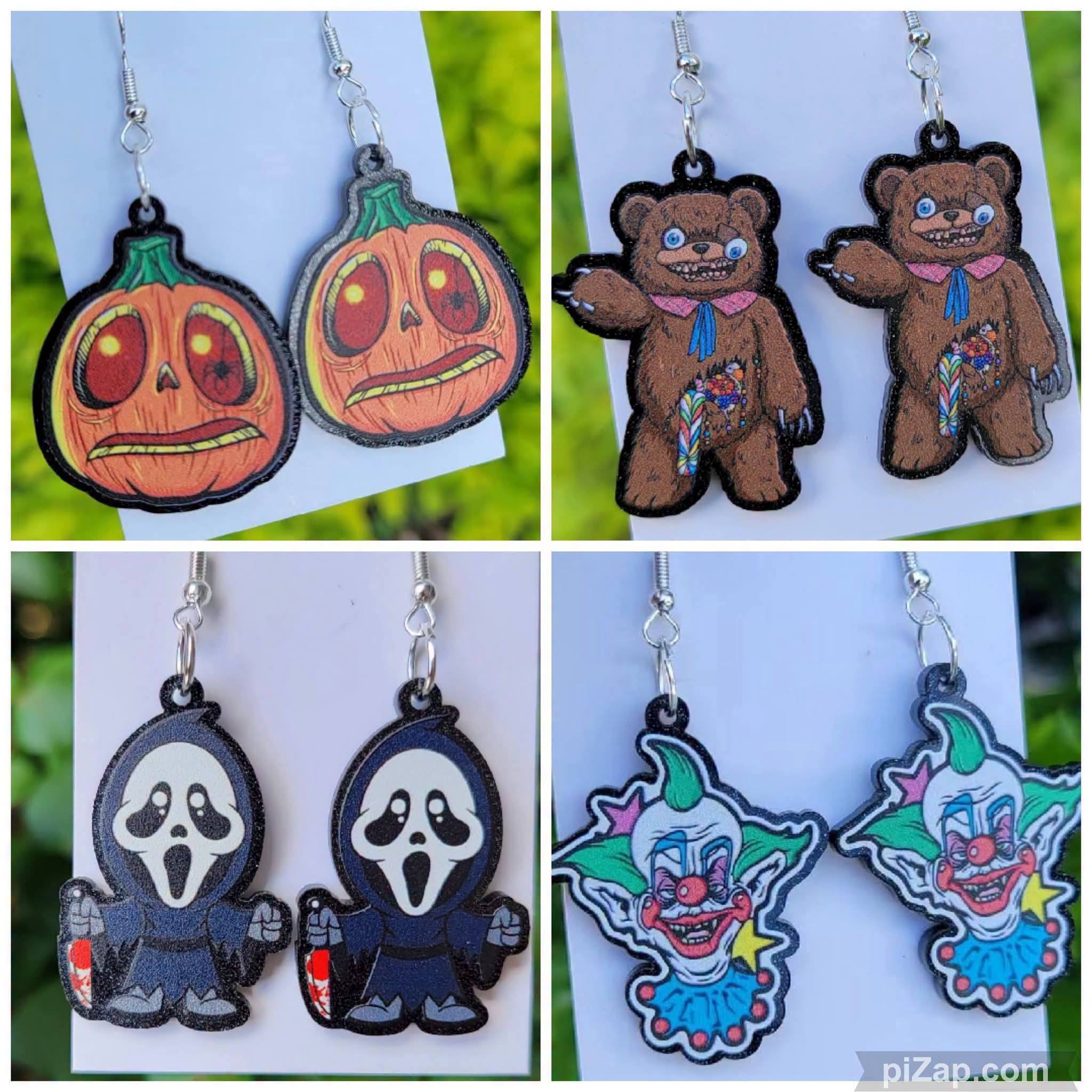 The Catlady of Crooked Lane** scare zone is looking AMAZING! This