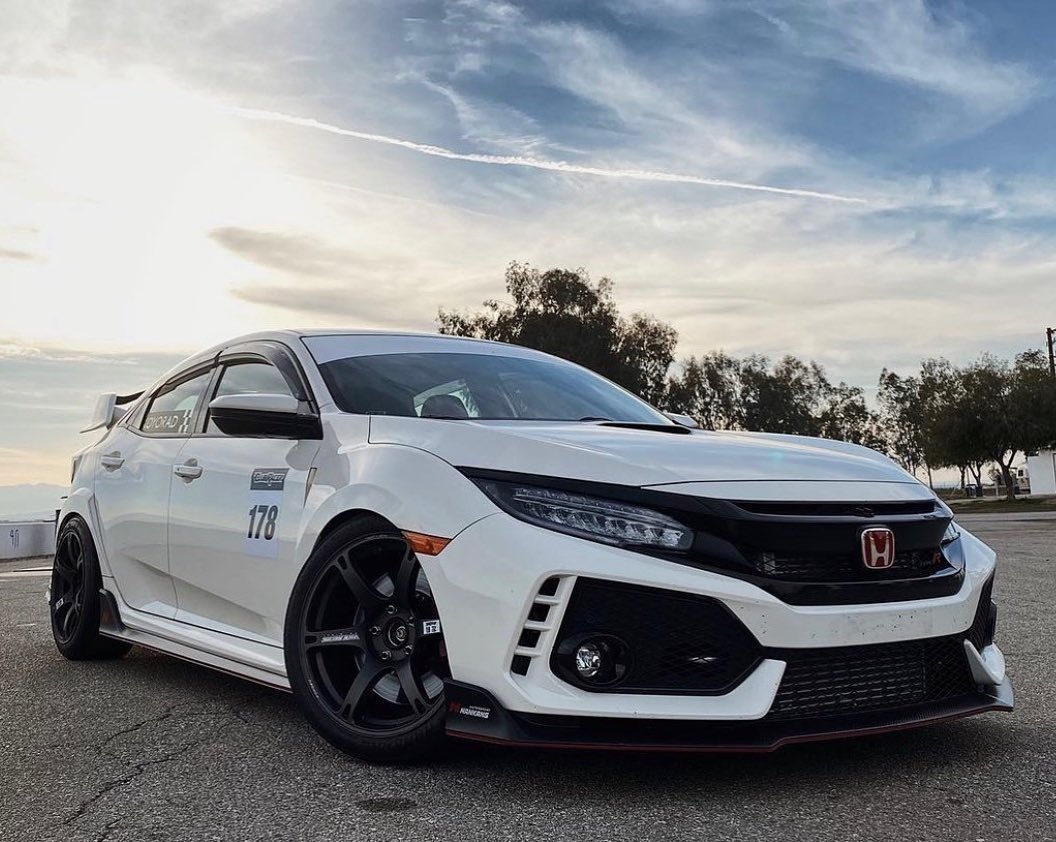 RAYS Wheels USA - HONDA Civic Type R on VOLK RACING TE037... | Facebook