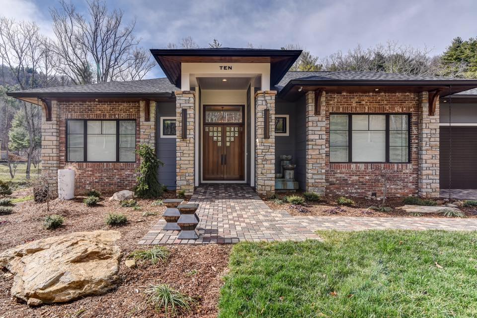 Distinctive Building & Design, Inc.