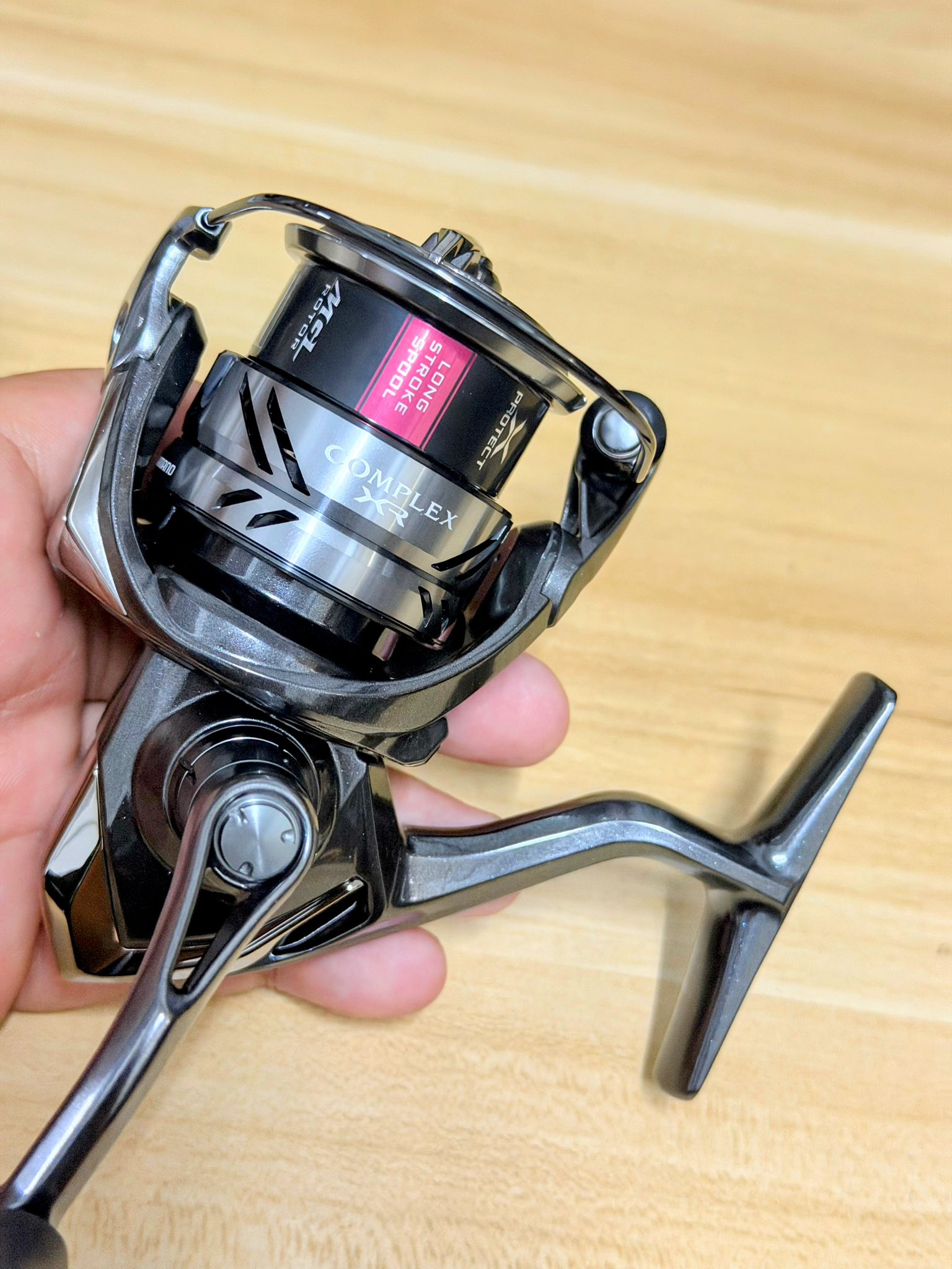 シマノ☆コンプレックスXR c2000 F4 21コンプレックスXR C2000 F4 HG