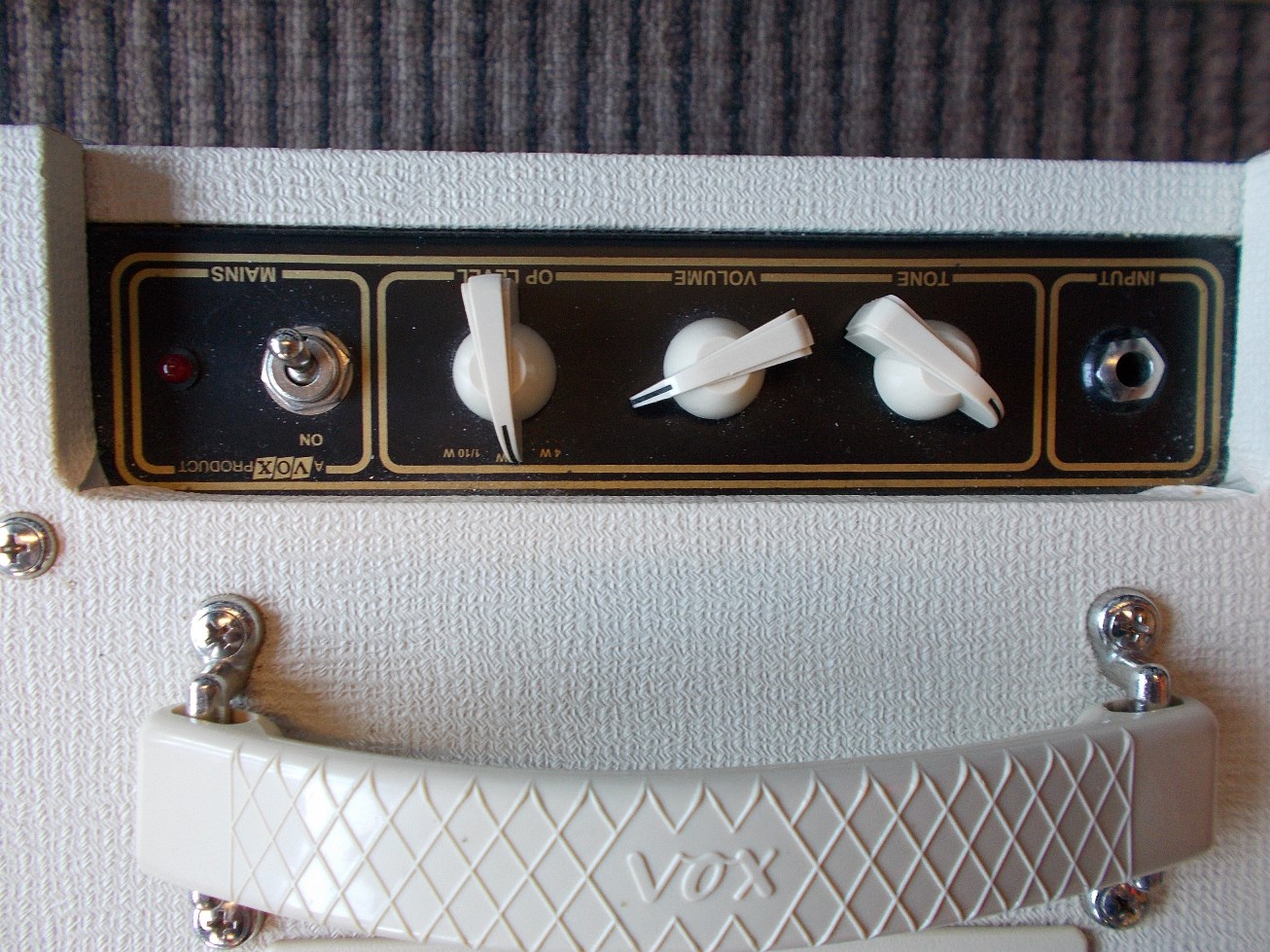 VOX AC4 TV8 The VOX AC4 TV8 Practice... - The Guitar Depot | Facebook