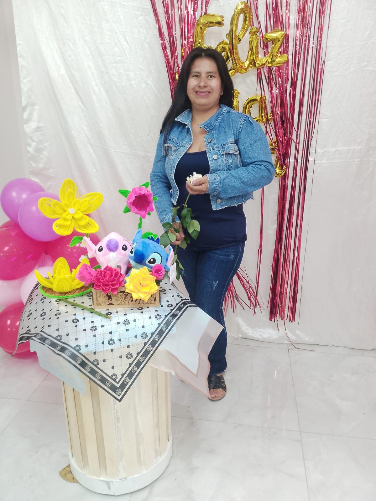 🎂 ️ 🥳Tuve la alegría de sorprender a nuestra querida Jenny Merejildo ...