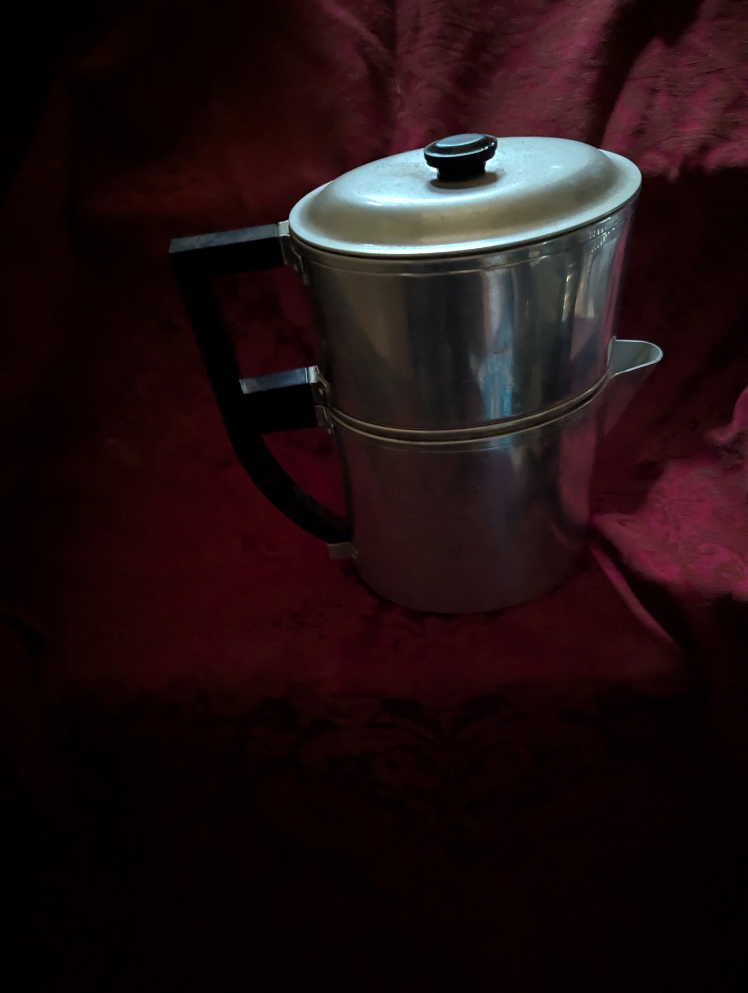 Vintage oval coffee maker by Wear Ever