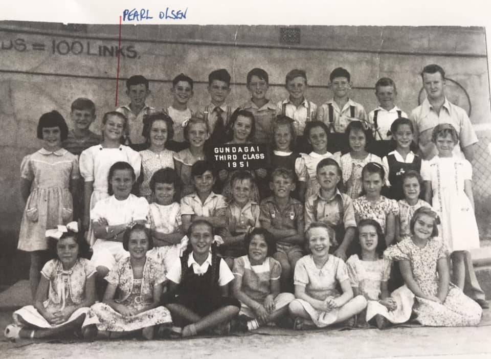 Lost Gundagai - Can You Help? This is a photo of the 1945 Gundagai ...