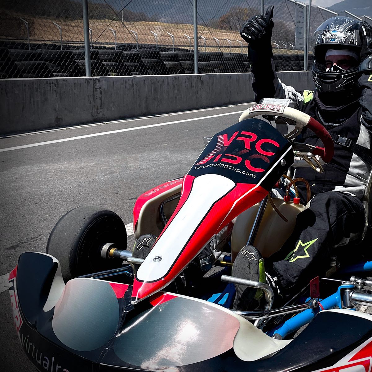 Velocidad, adrenalina y emoción al... - Virtual Racing Cup