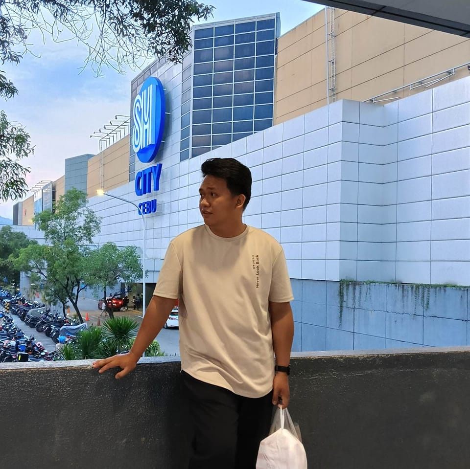 Melvin Rey Tambis
