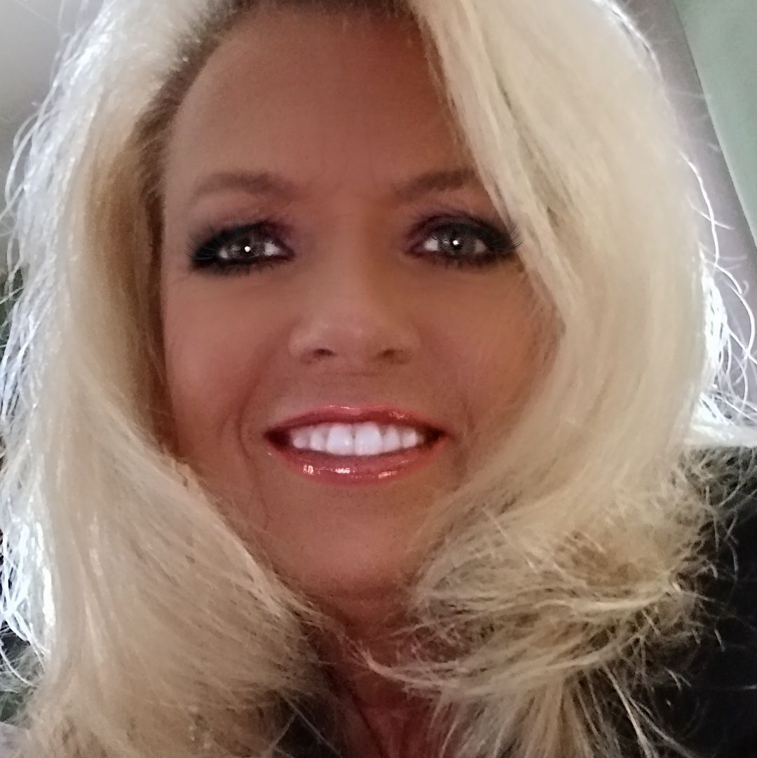 Tammy R Hegler