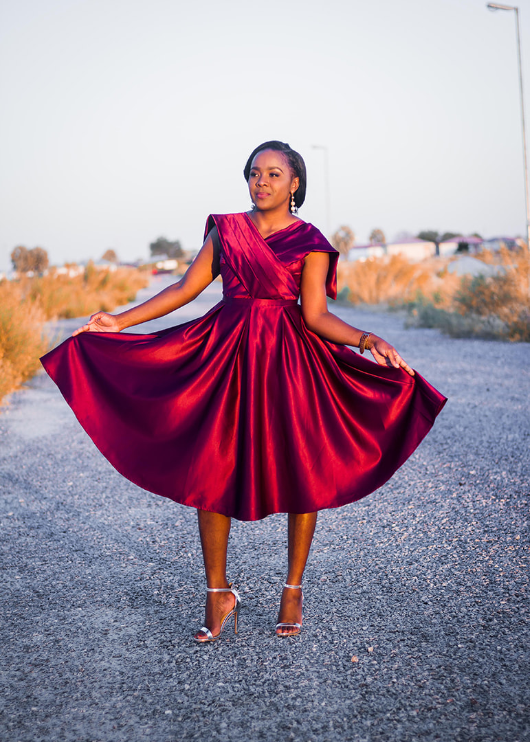 how much should you spend on bridesmaid dresses What's a reasonable price for bridesmaids dresses? Dress cost Size:31R x 30 sale: Boxing Day sale 2023 Women's Black Jacket Sheath