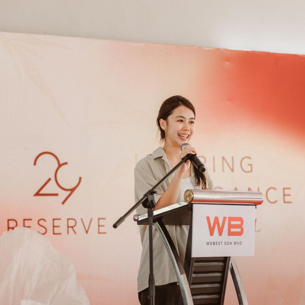 LyDia Lim