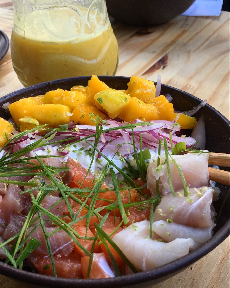 Koa Poke Food - Desejando uma semana de boas energias para todos! 🐳 ...