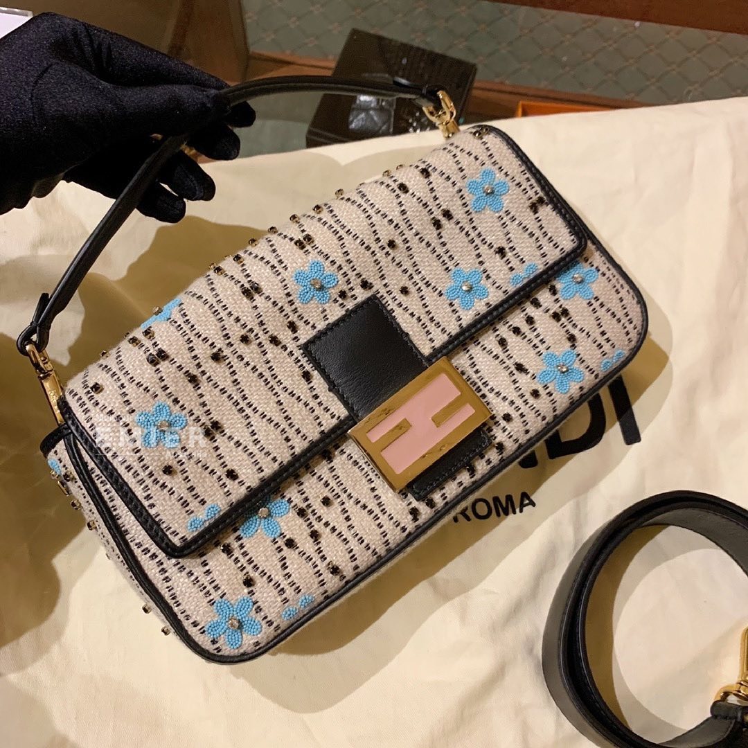 Emier - ‼️Mid - Year Clearance ‼️ Preloved Fendi Baguette... | Facebook